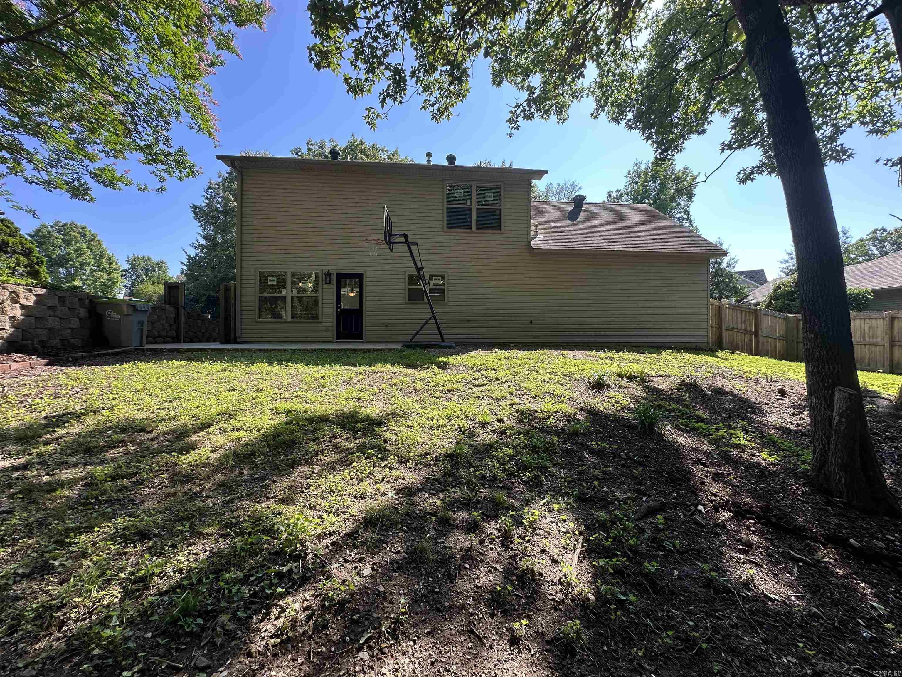 1108  River Oaks  Benton, AR