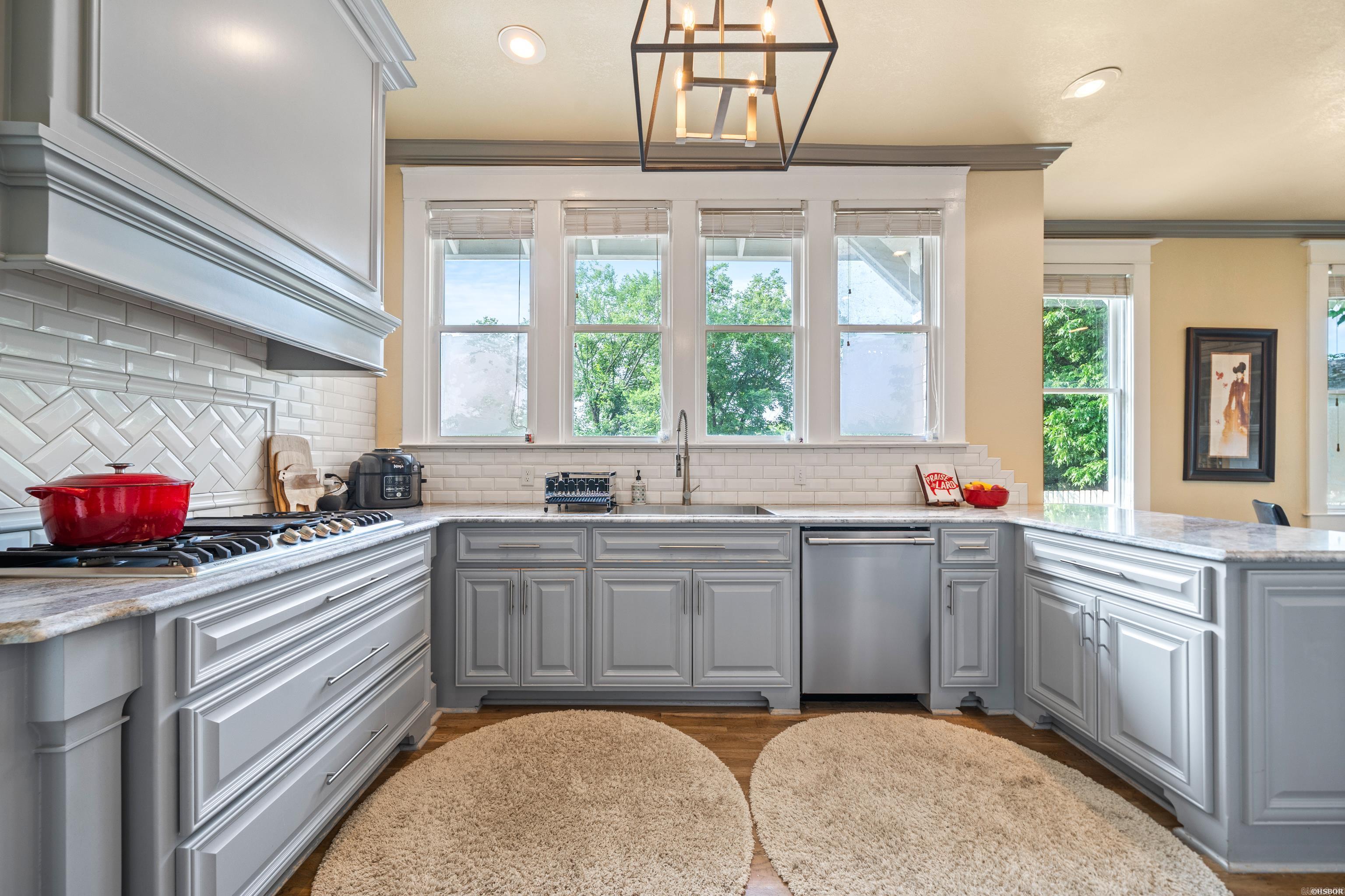 535  Prospect  Hot Springs, AR