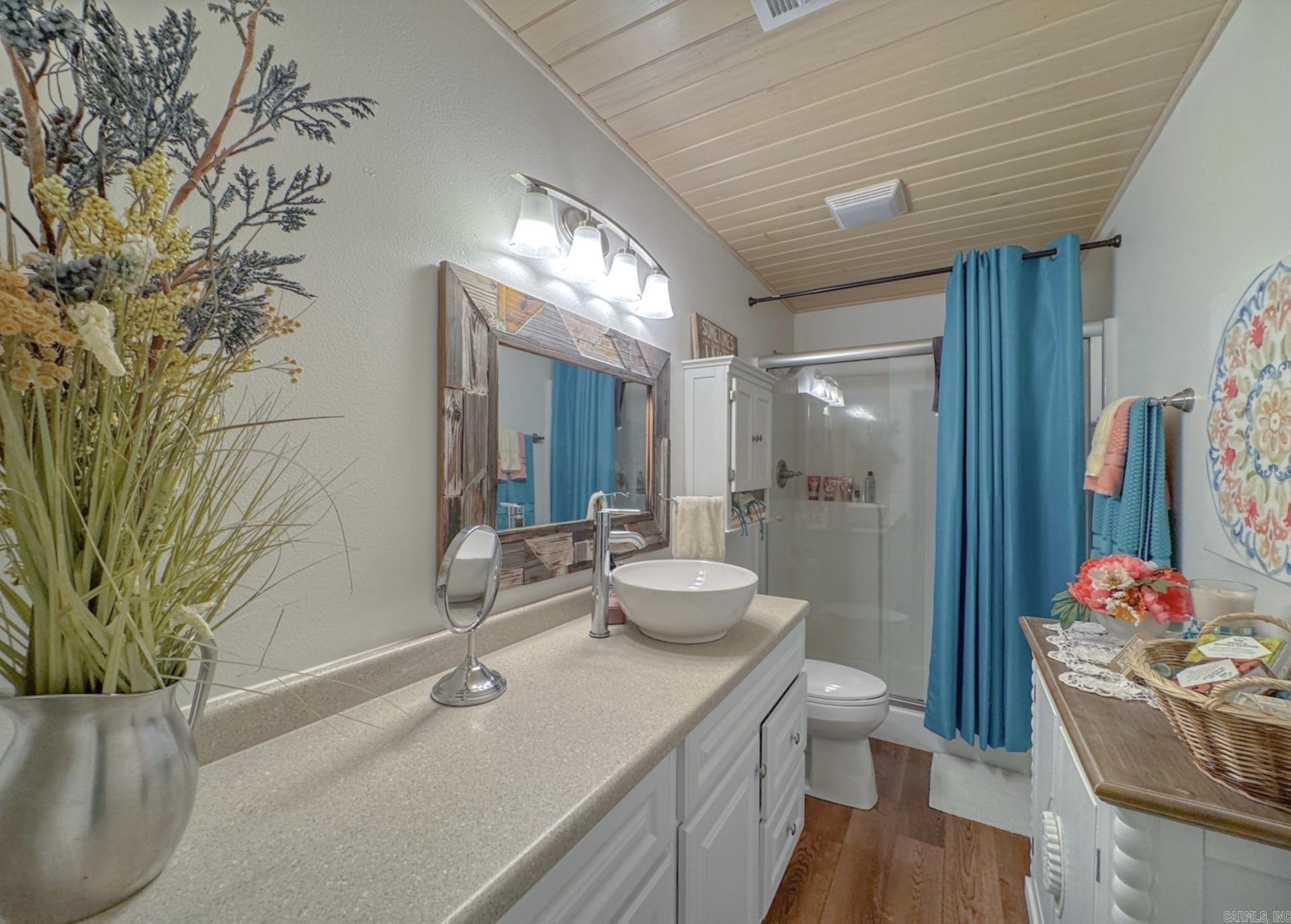 82  Magellan  Hot Springs Village, AR