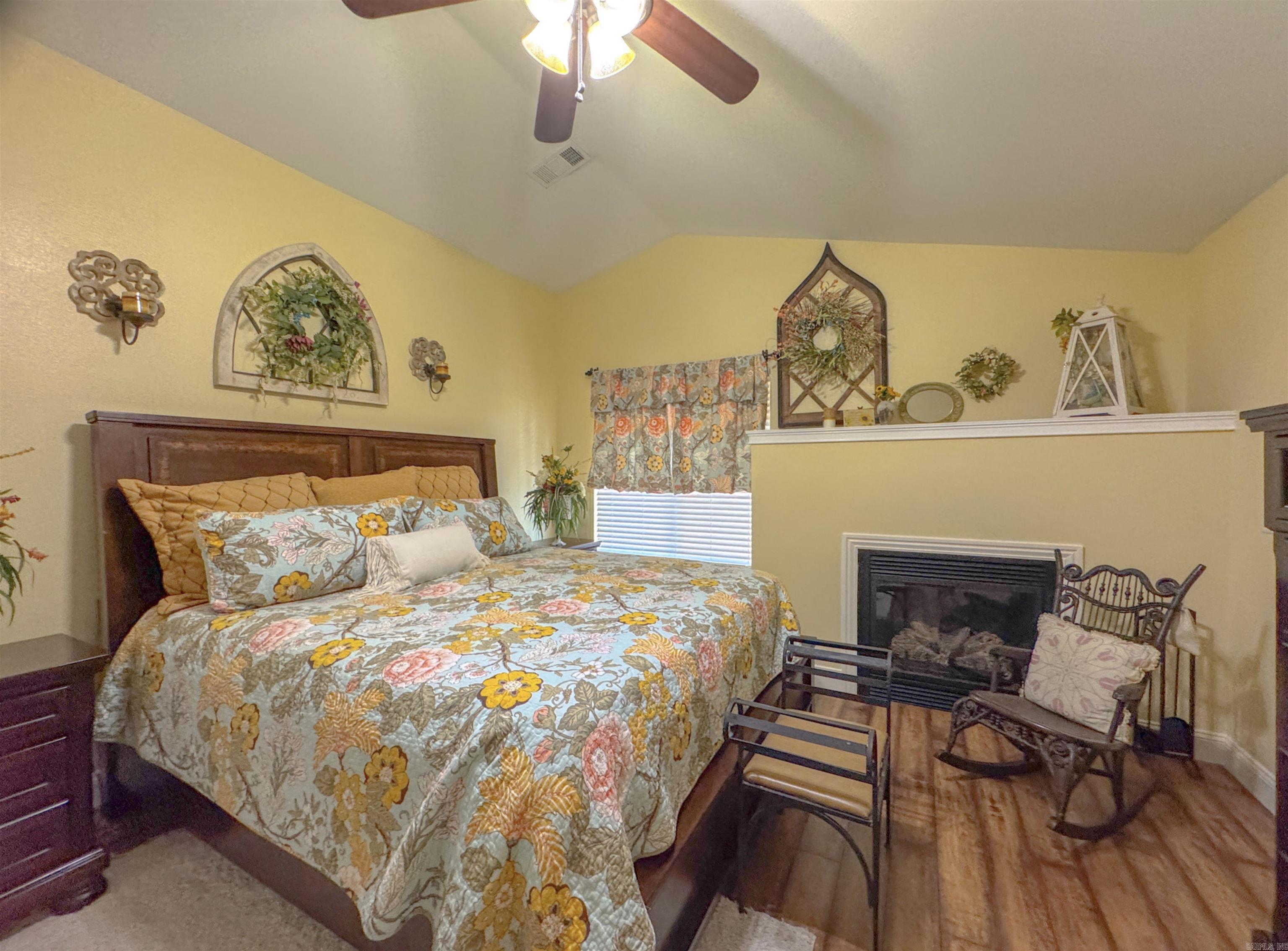 82  Magellan  Hot Springs Village, AR