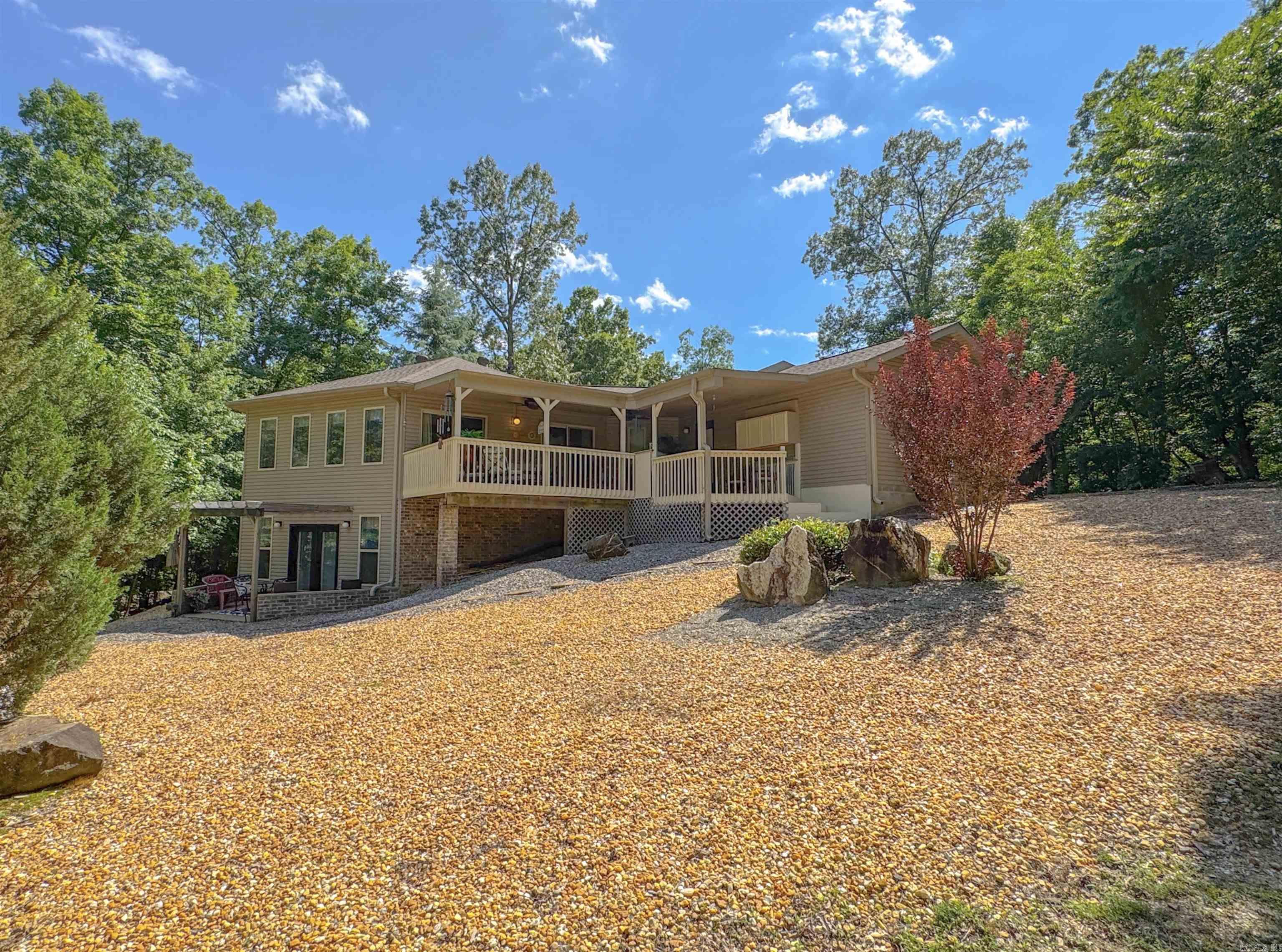 82  Magellan  Hot Springs Village, AR