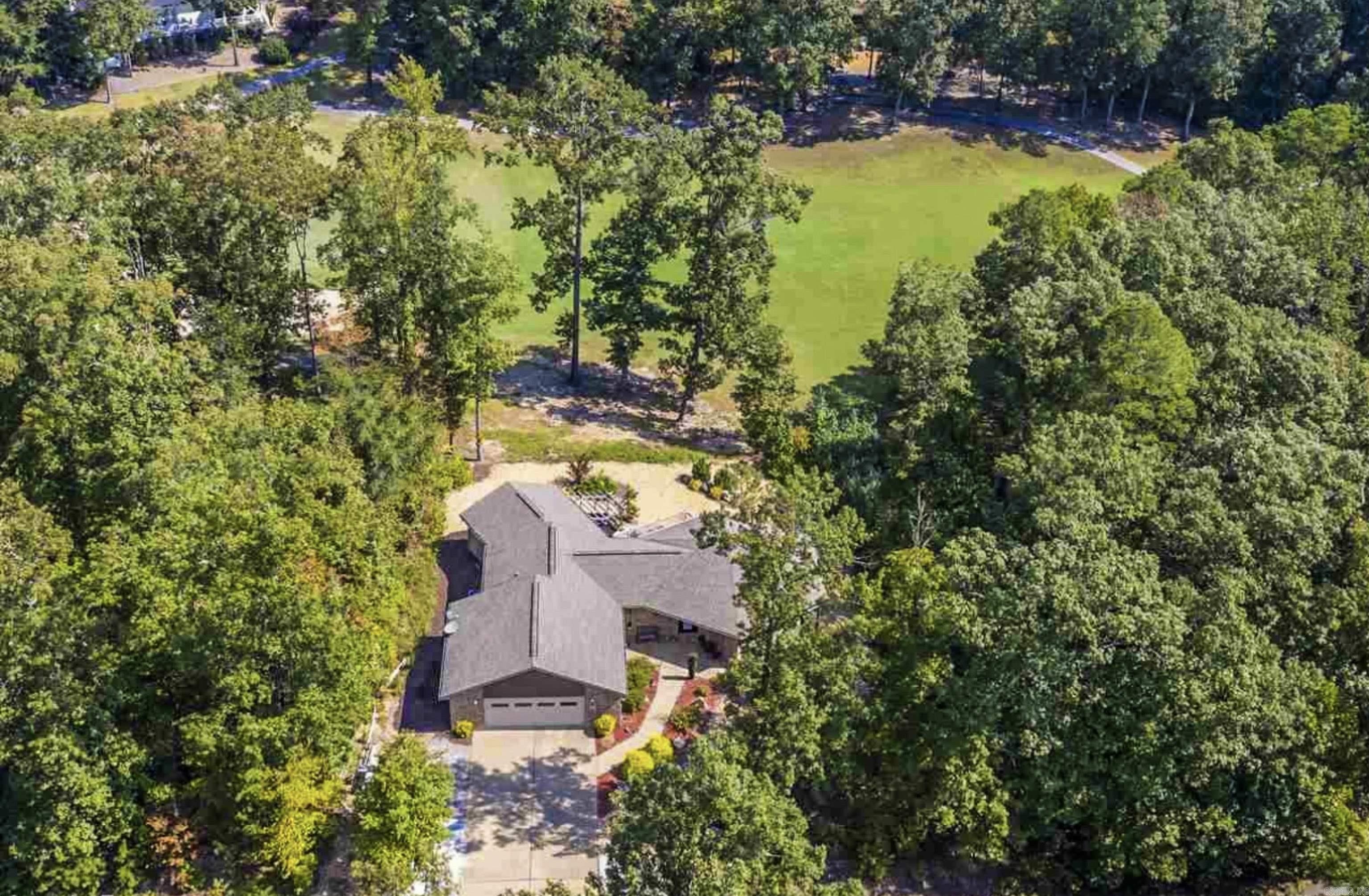 82  Magellan  Hot Springs Village, AR