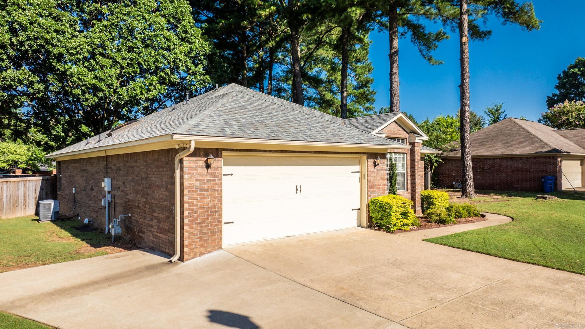 1715  Drury  Conway, AR