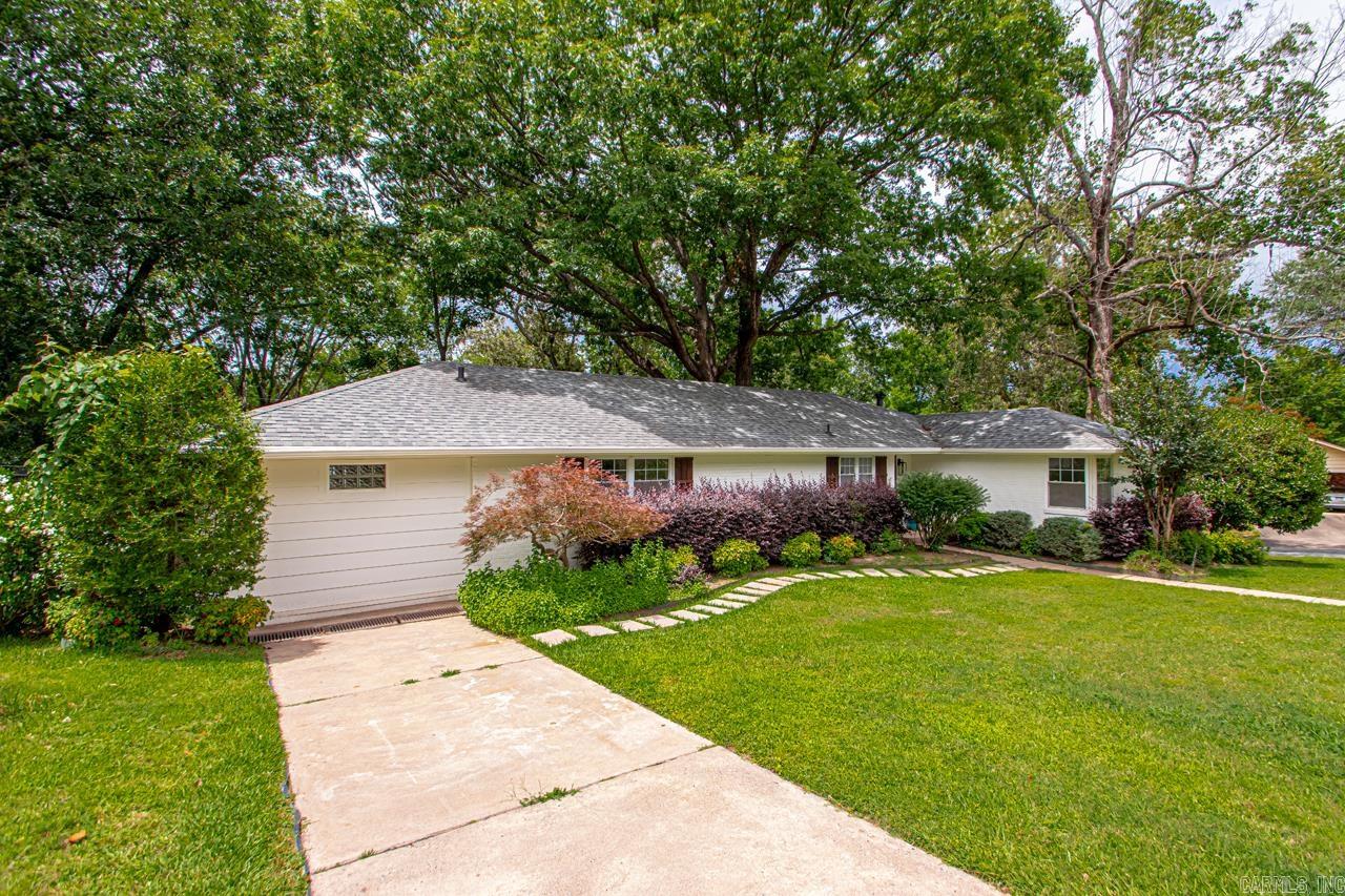 104  Dickson  Little Rock, AR