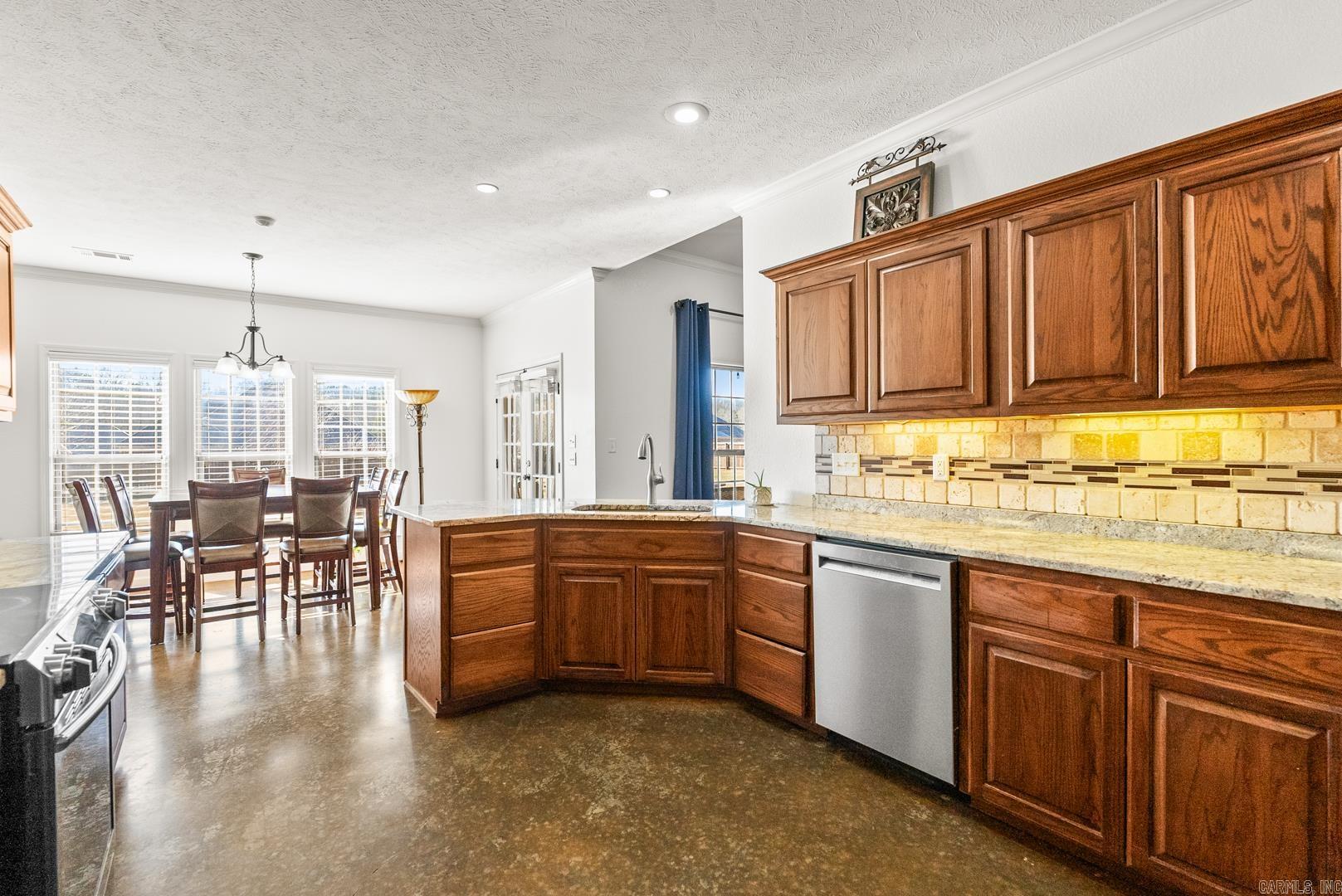 5  Savage Lane  Greenbrier, AR