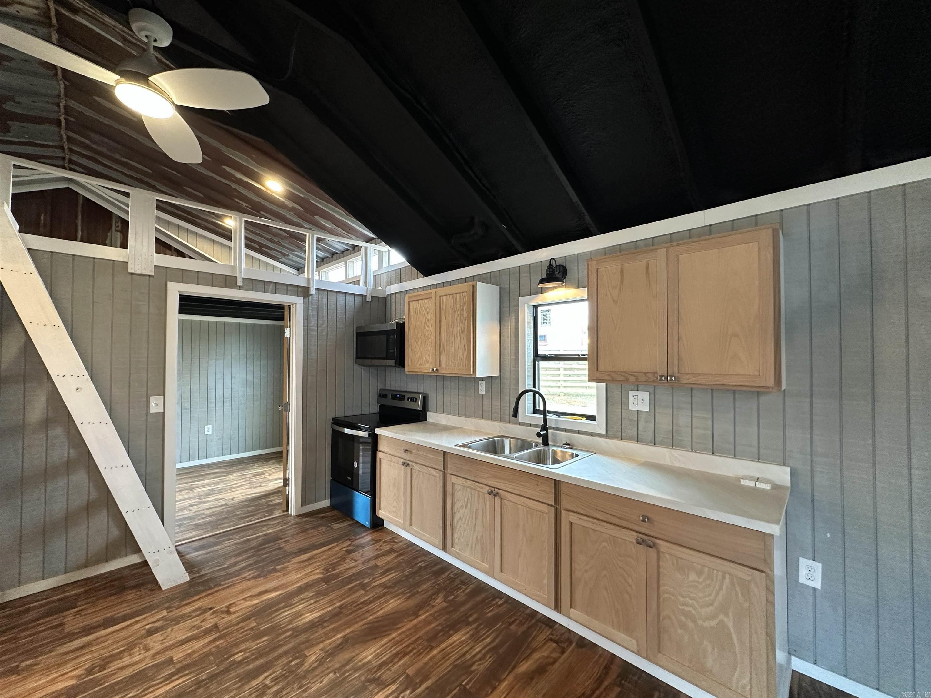 12017  Miller County 10  Fouke, AR