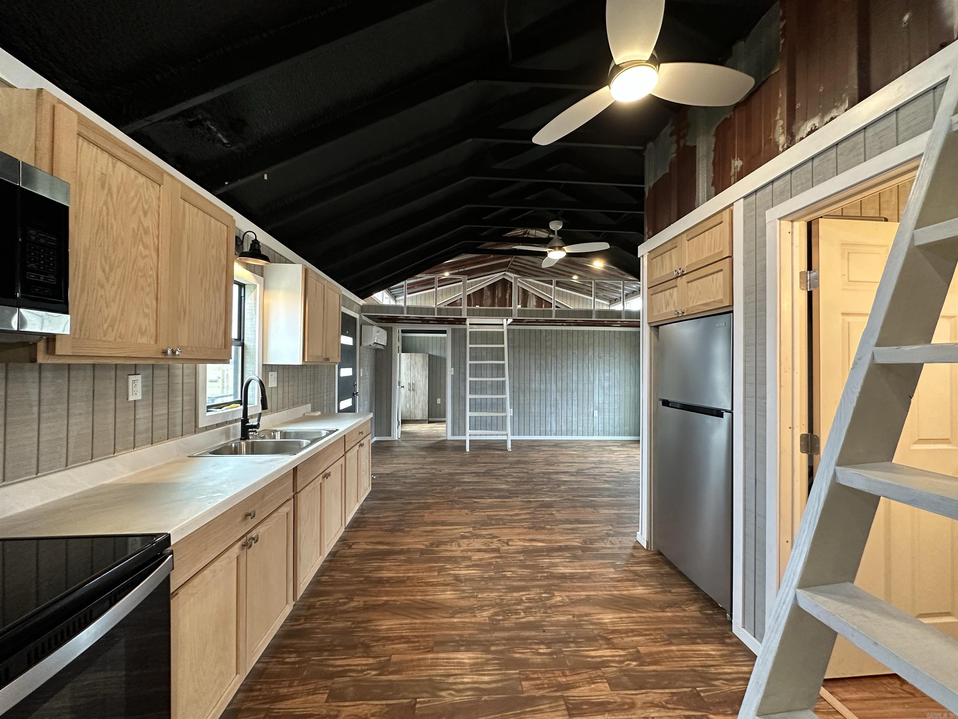 12017  Miller County 10  Fouke, AR