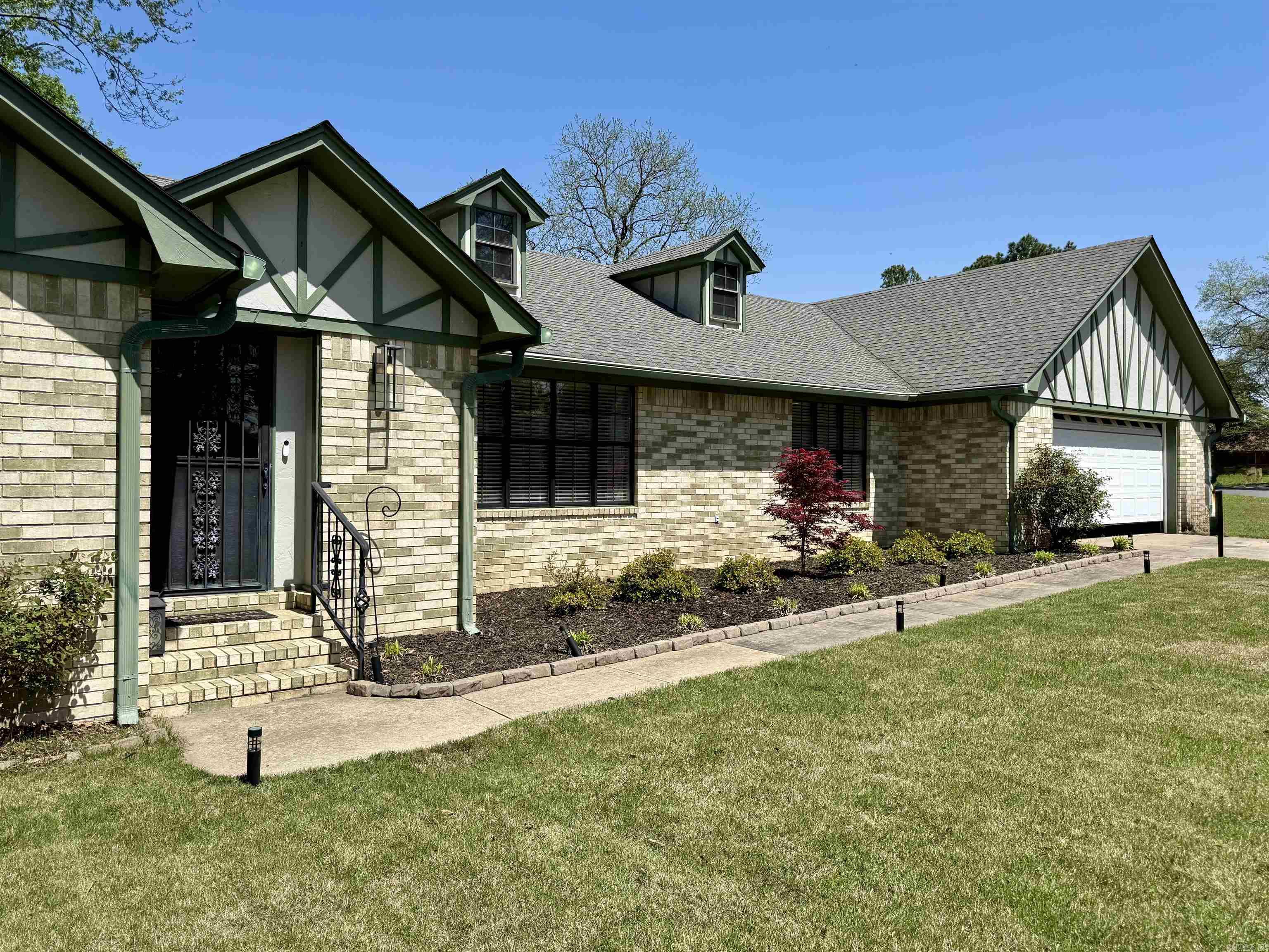 7  Sherwood Loop  Searcy, AR