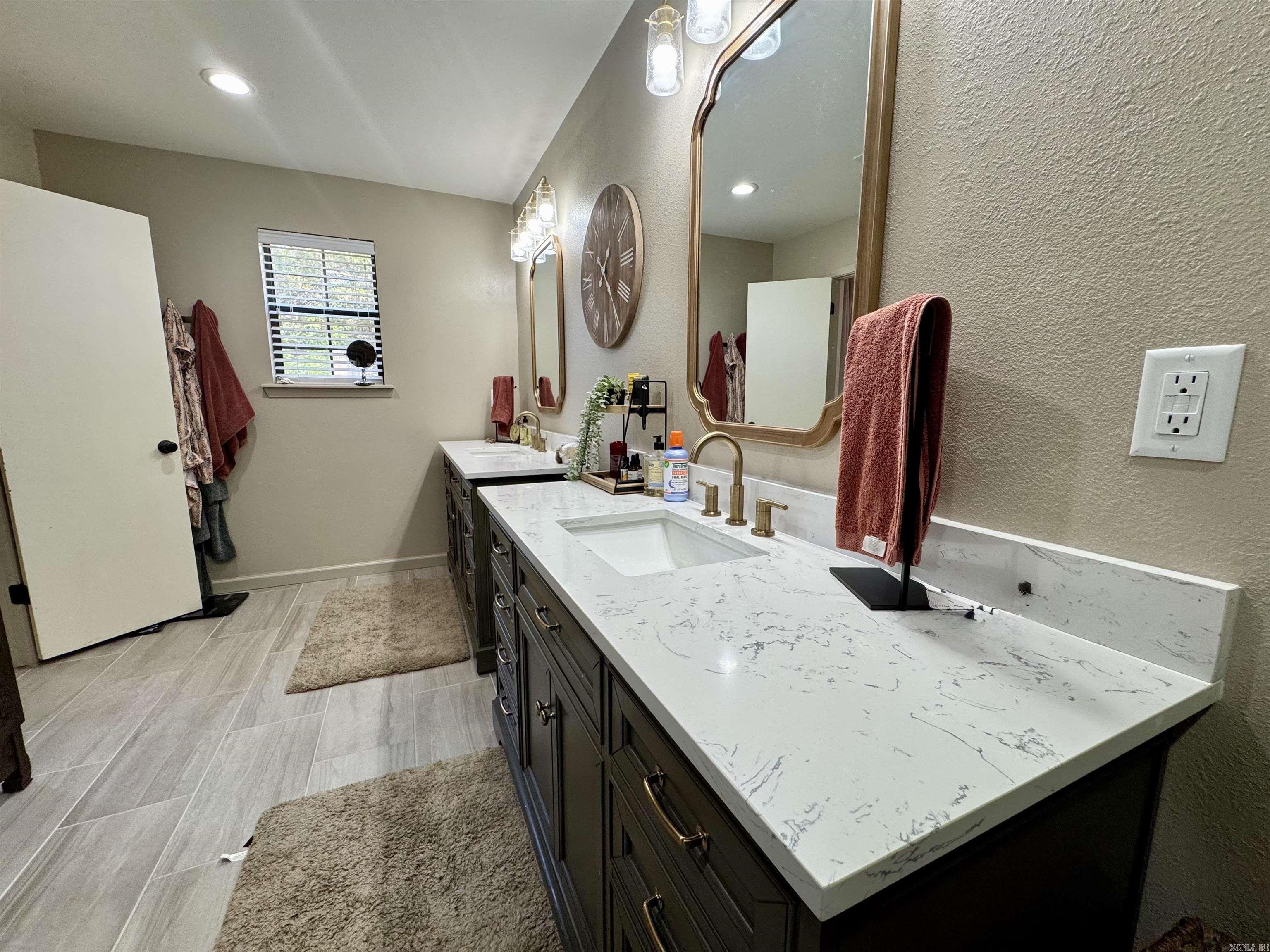 7  Sherwood Loop  Searcy, AR