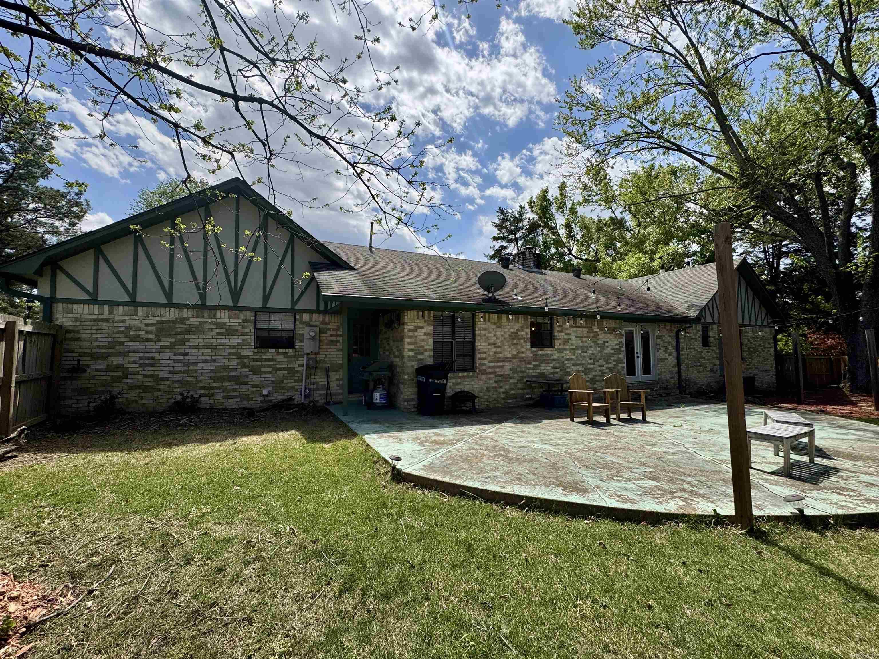 7  Sherwood Loop  Searcy, AR