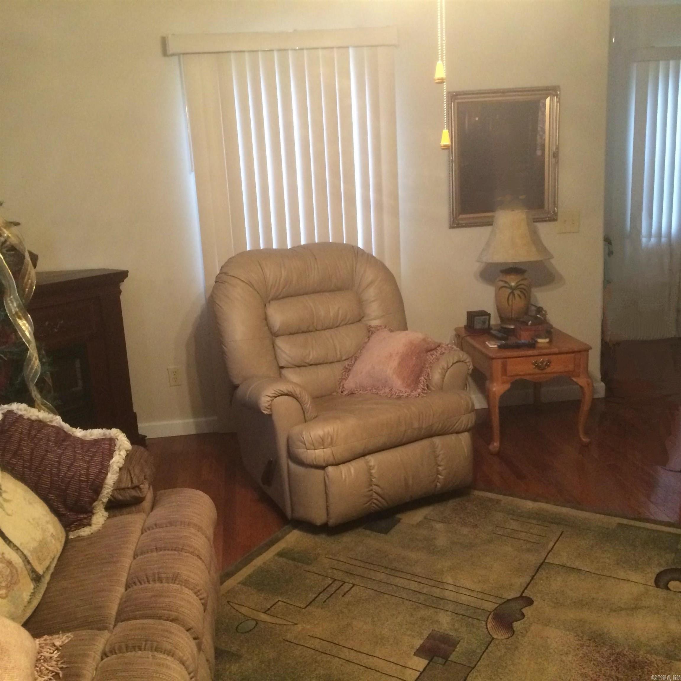 850 N Ridgeview  Mountain View, AR