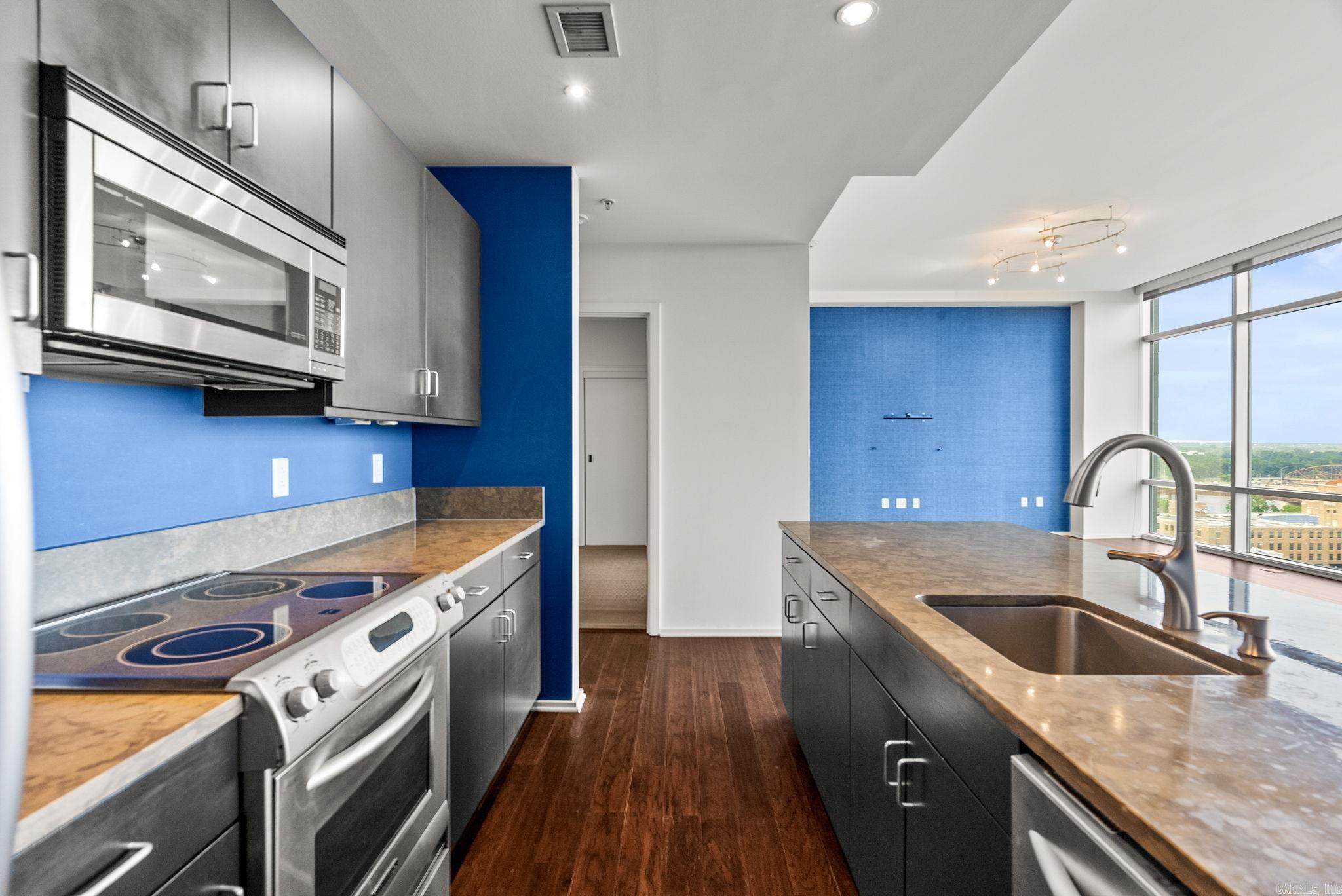 300 E Third #1304  Little Rock, AR
