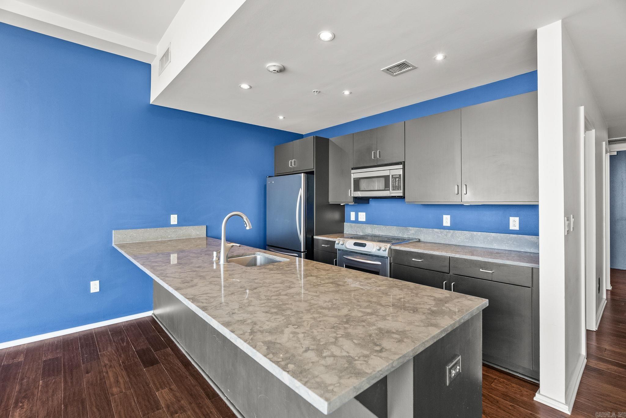 300 E Third #1304  Little Rock, AR