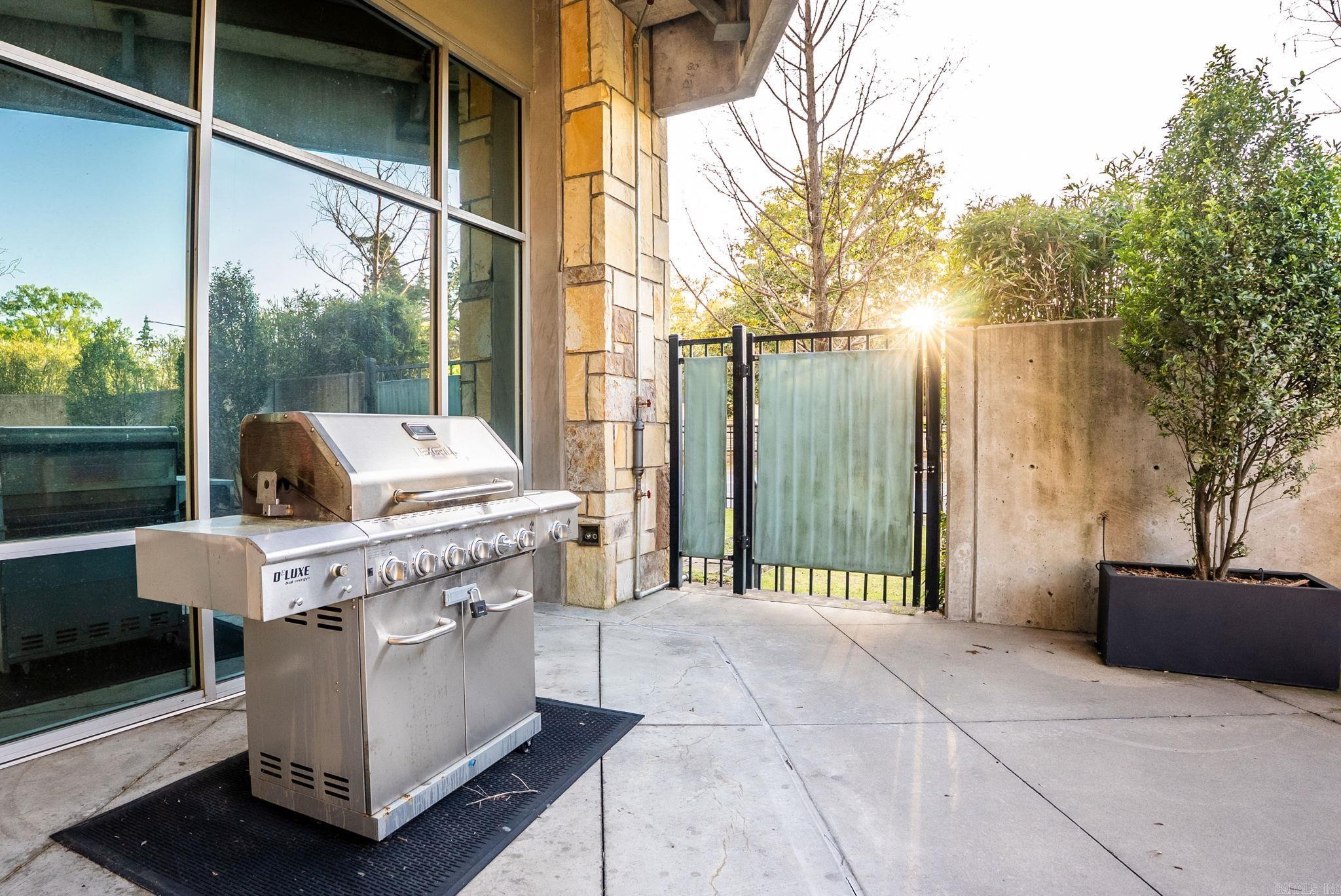 300 E Third #1304  Little Rock, AR