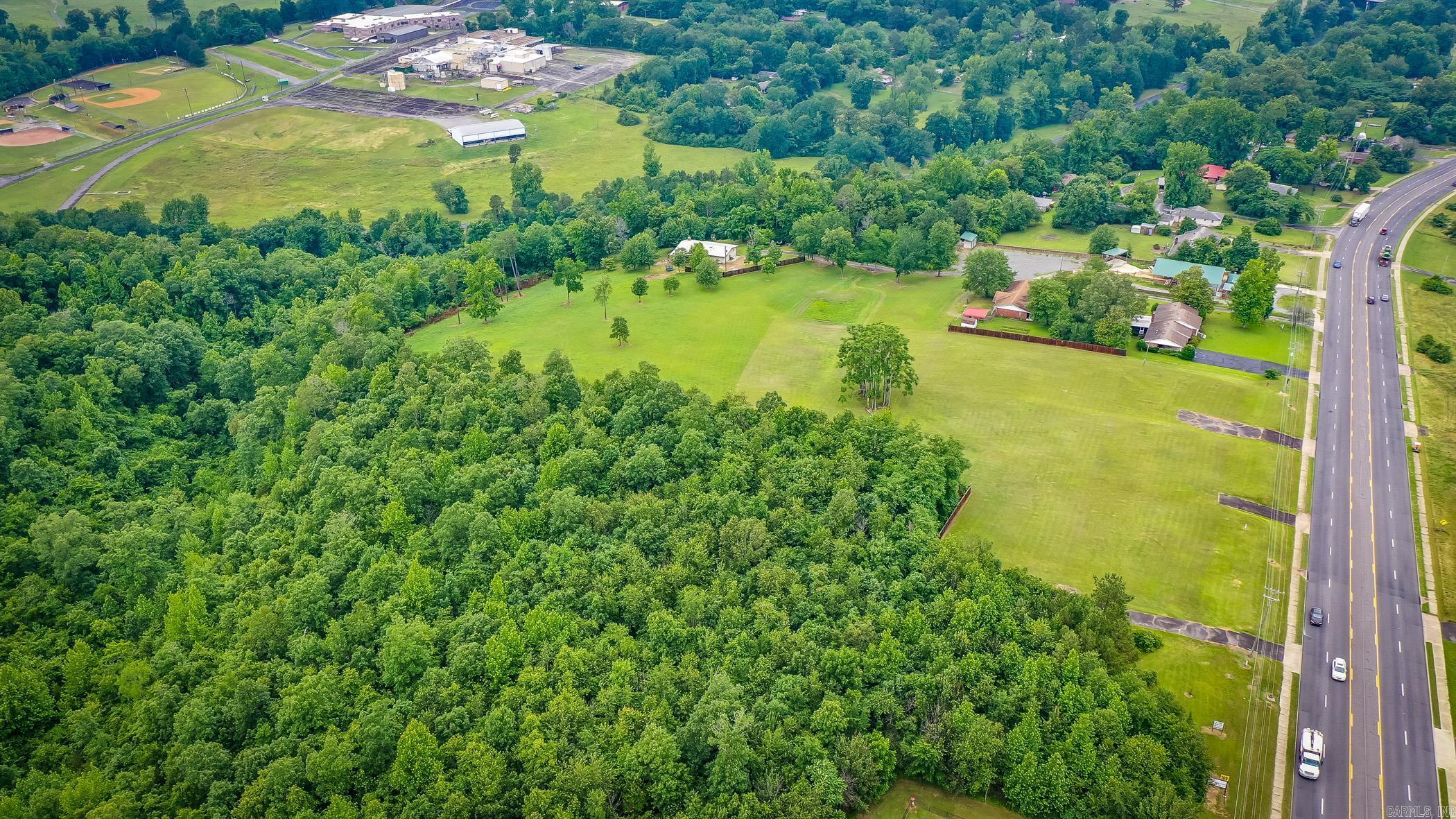 1174  Highway 65 S  Clinton, AR