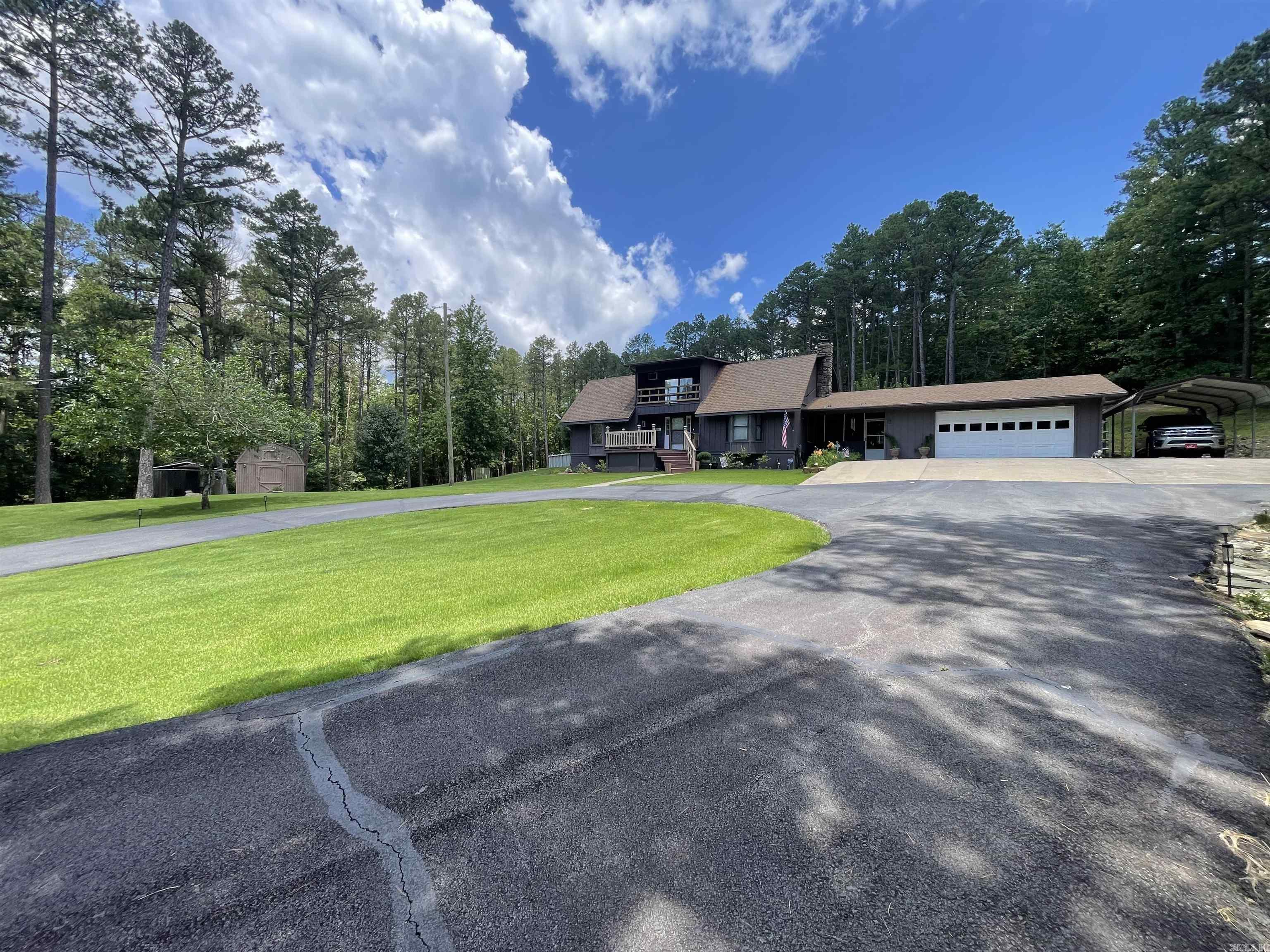 453  Razorback  Clinton, AR