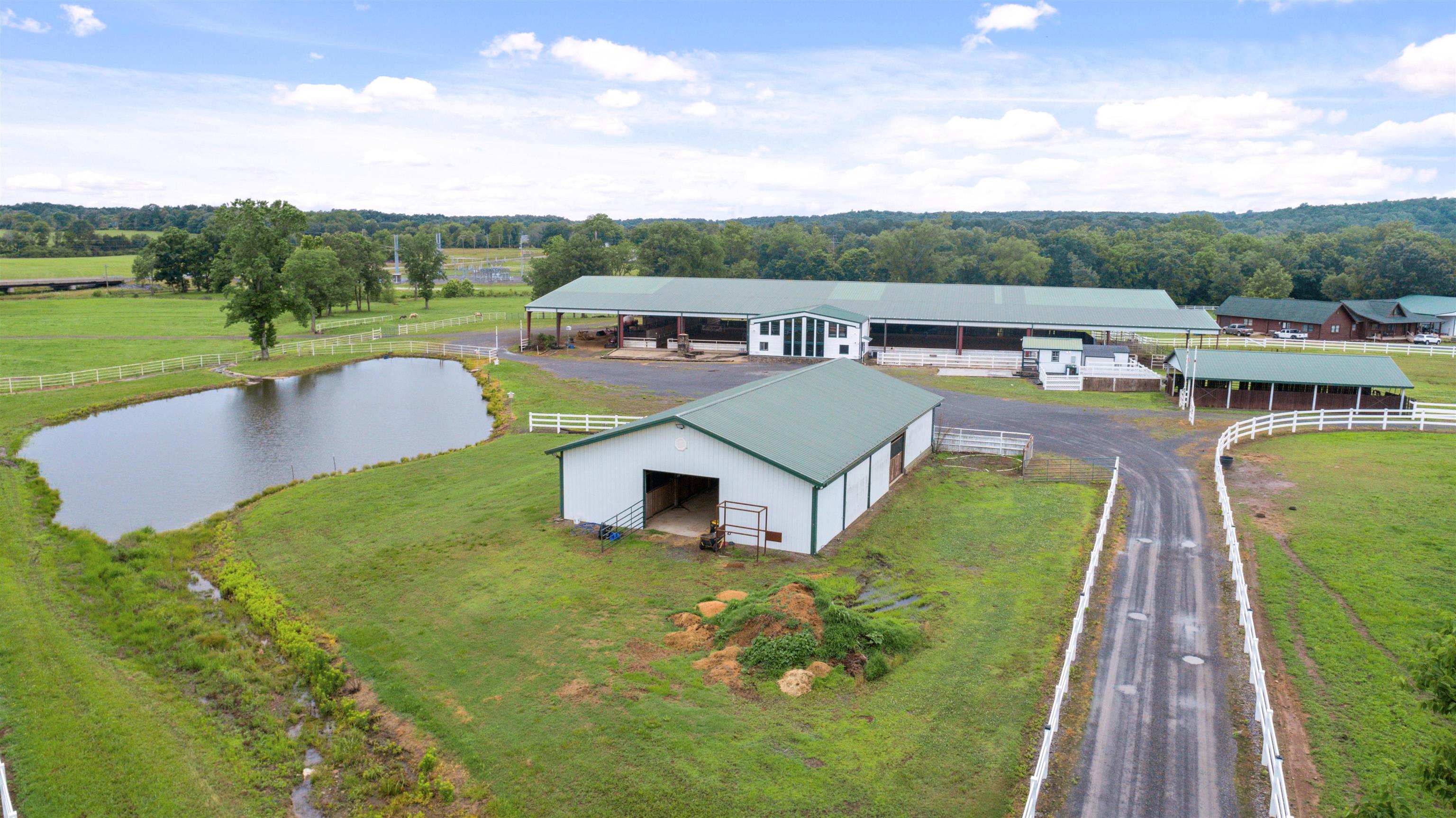 337  Meadowbrook  Bee Branch, AR