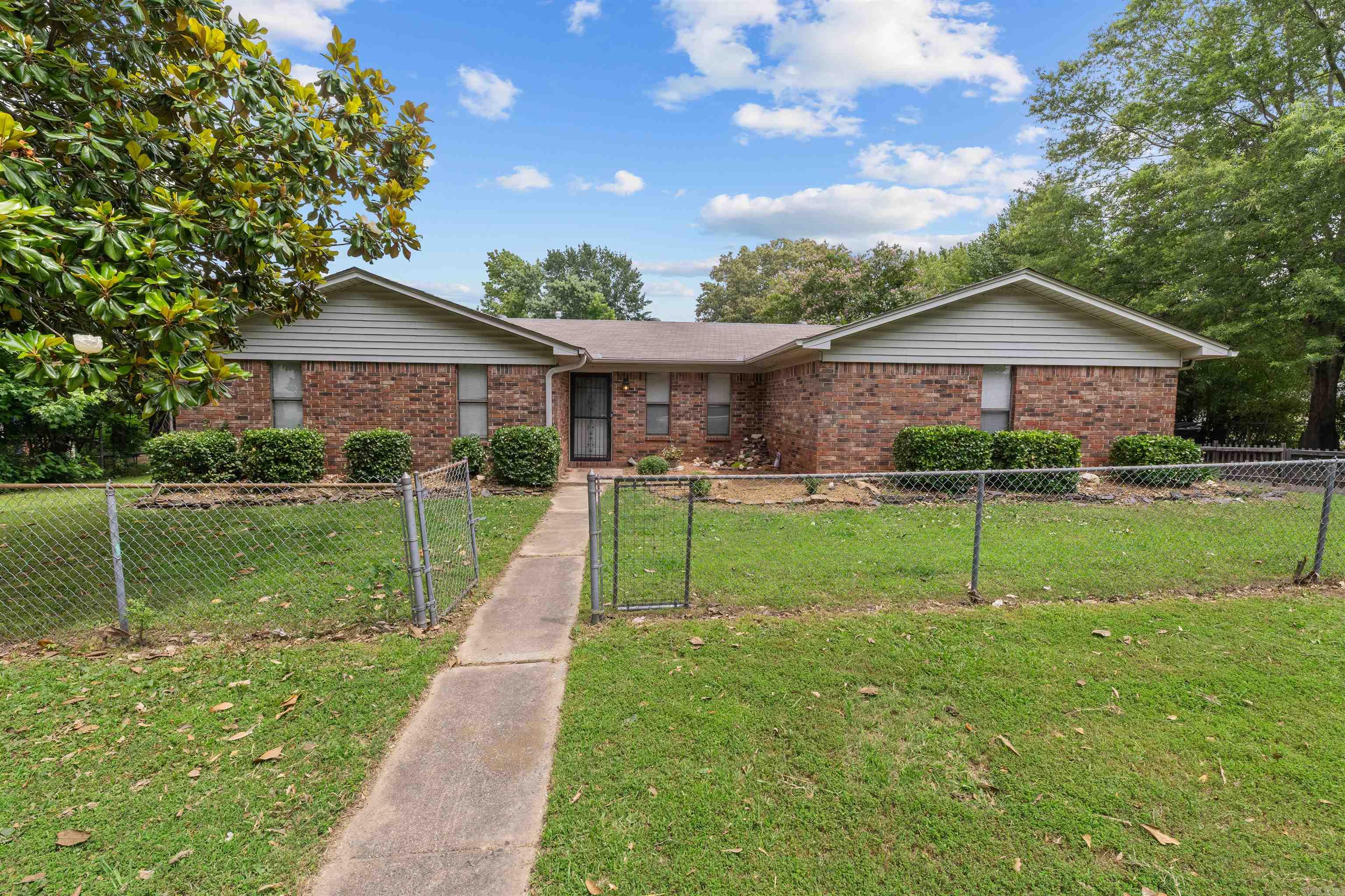 1504  Wright  Jacksonville, AR