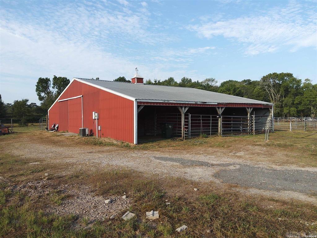 167  Farrs  Hot Springs, AR