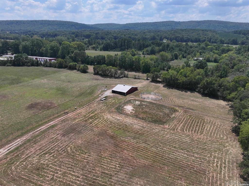 167  Farrs  Hot Springs, AR
