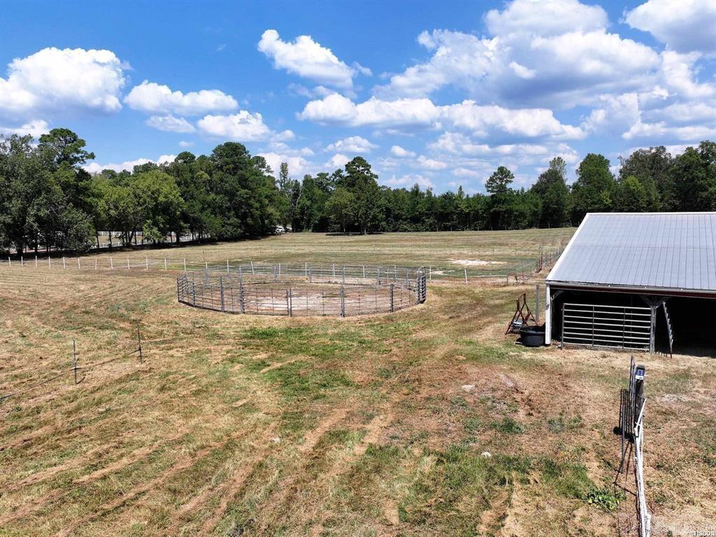 167  Farrs  Hot Springs, AR