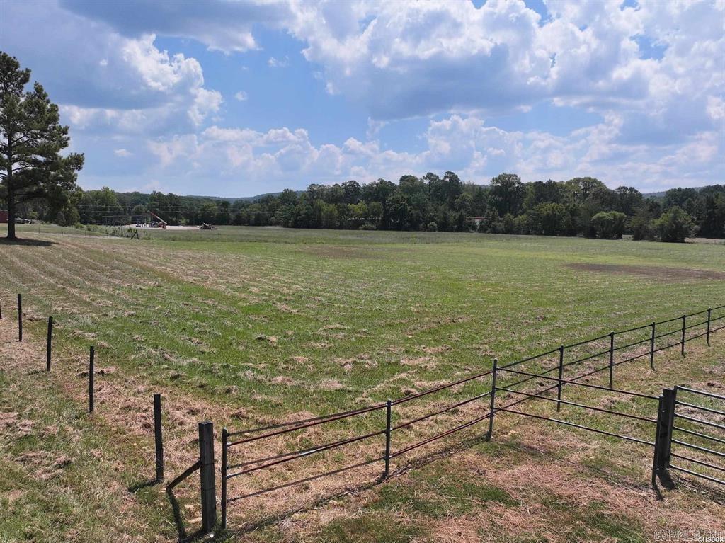 167  Farrs  Hot Springs, AR