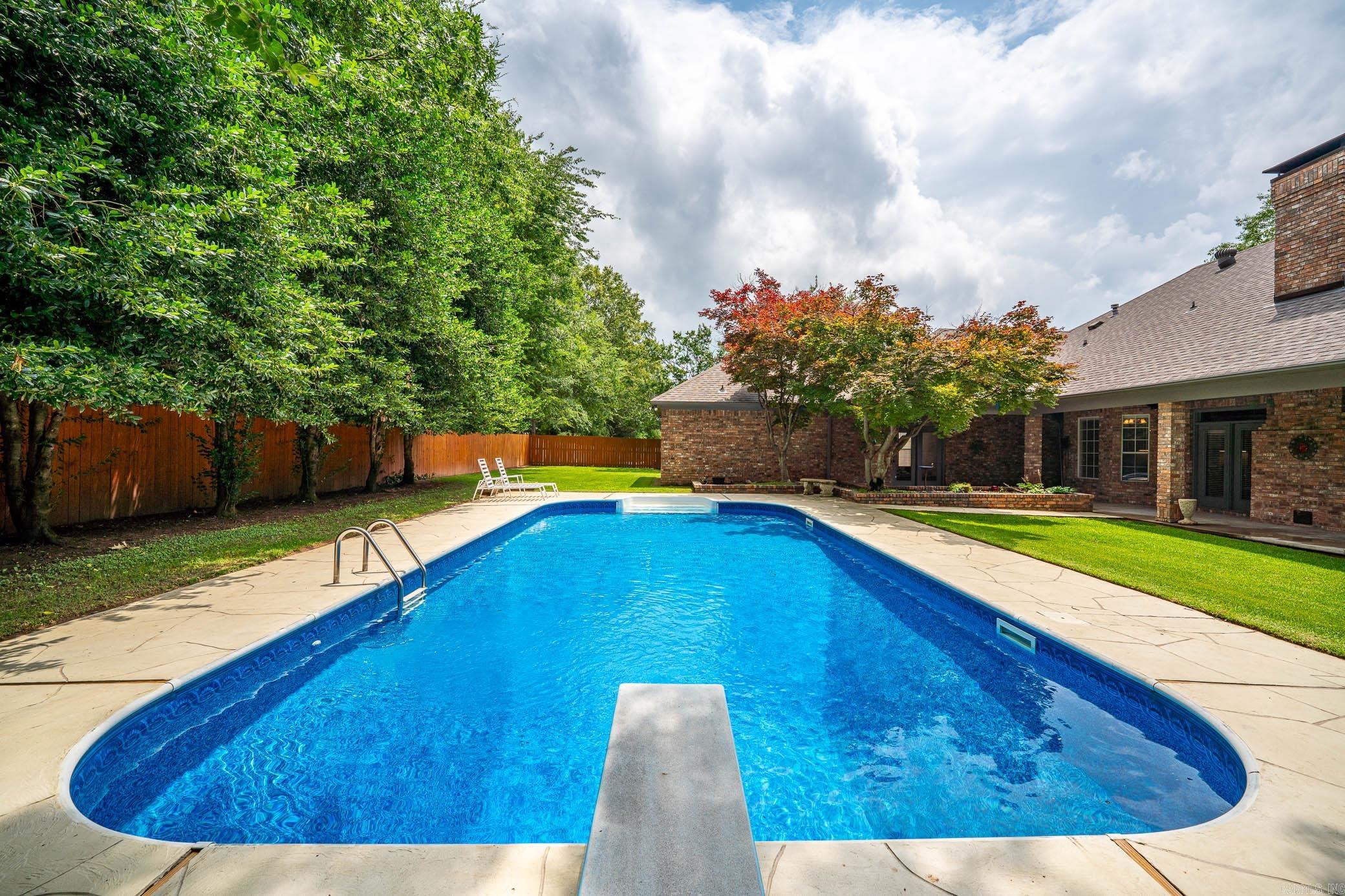378  Pippinpost  Conway, AR