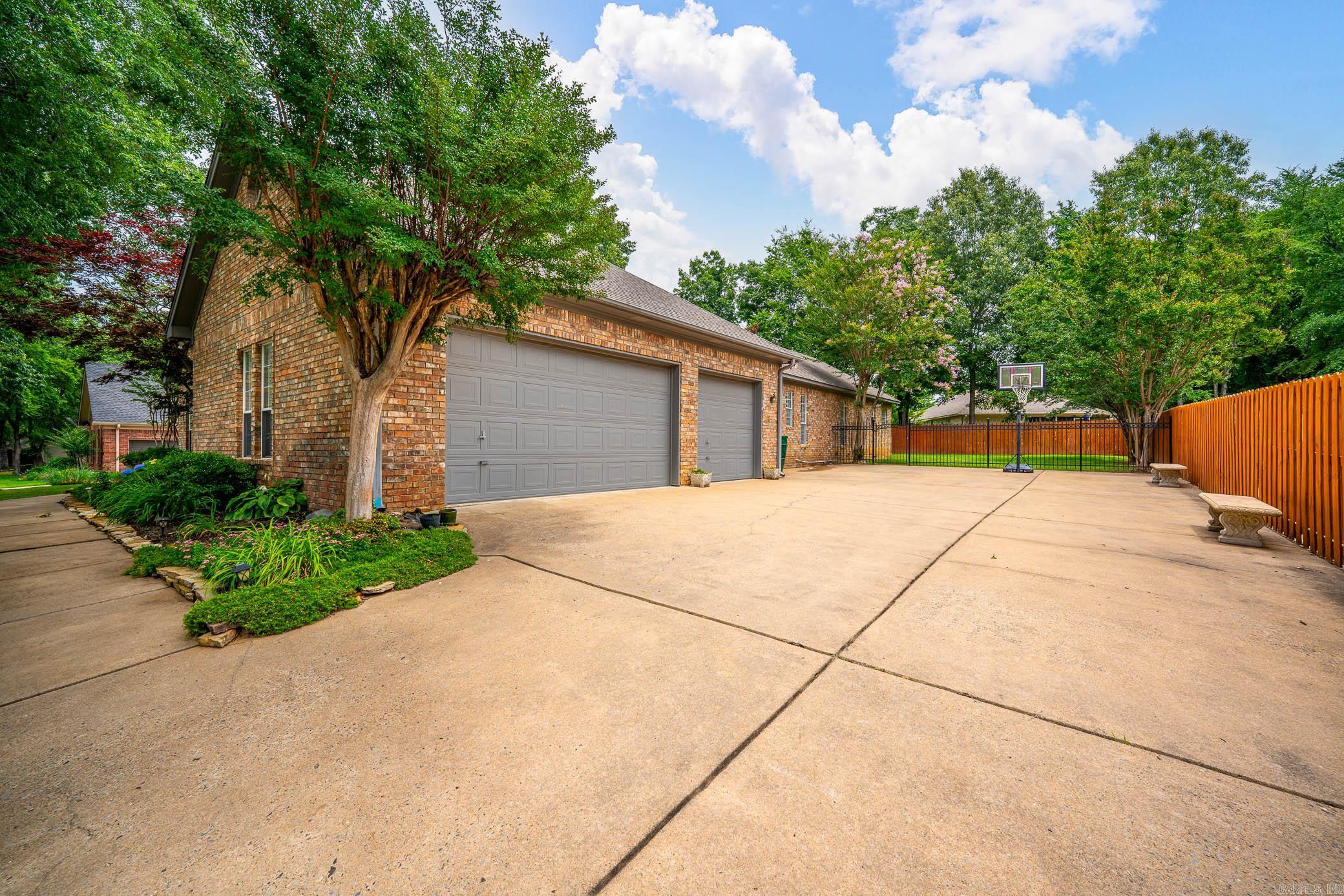 378  Pippinpost  Conway, AR