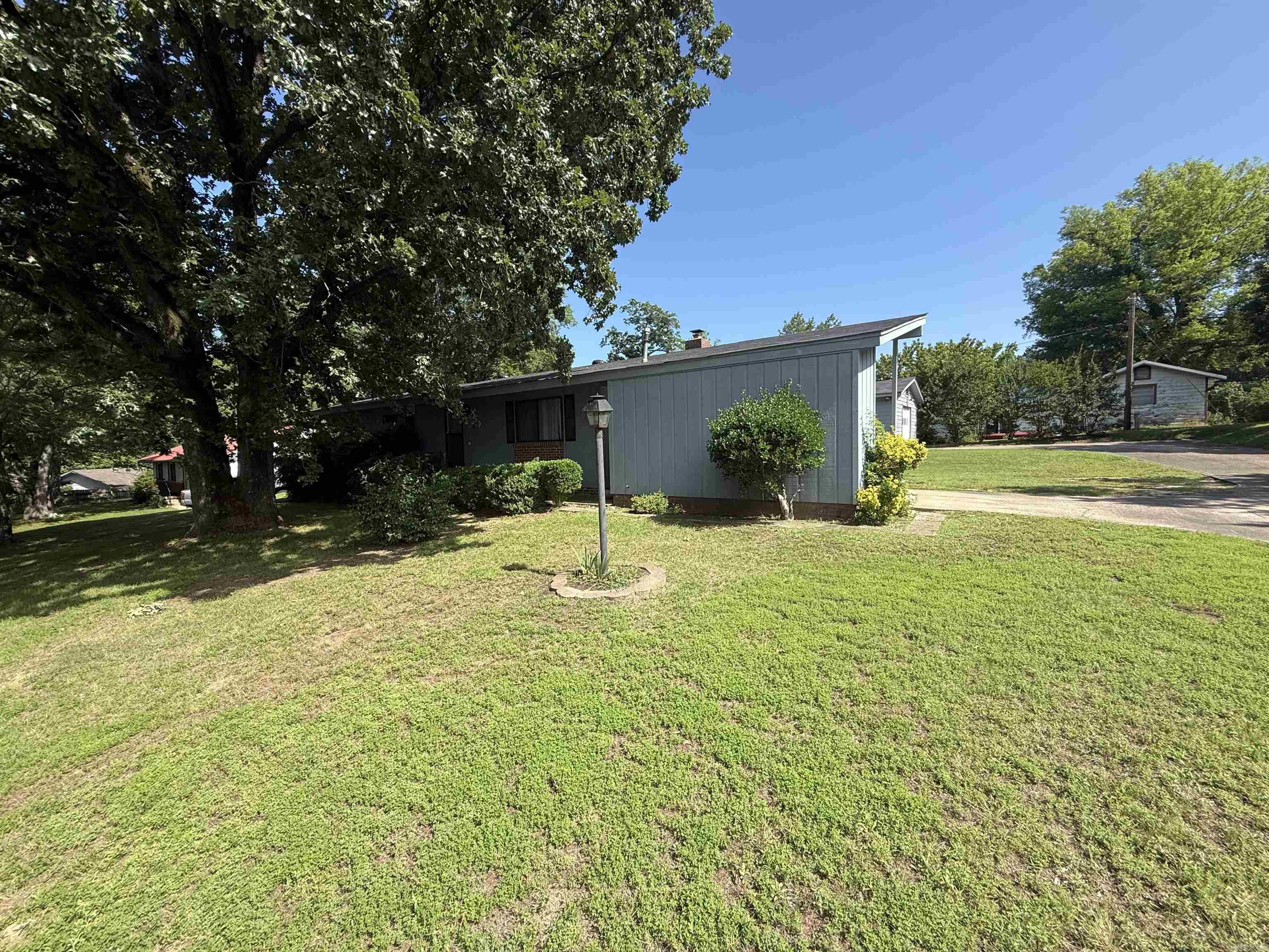 2705  Ranchwood Drive  Benton, AR