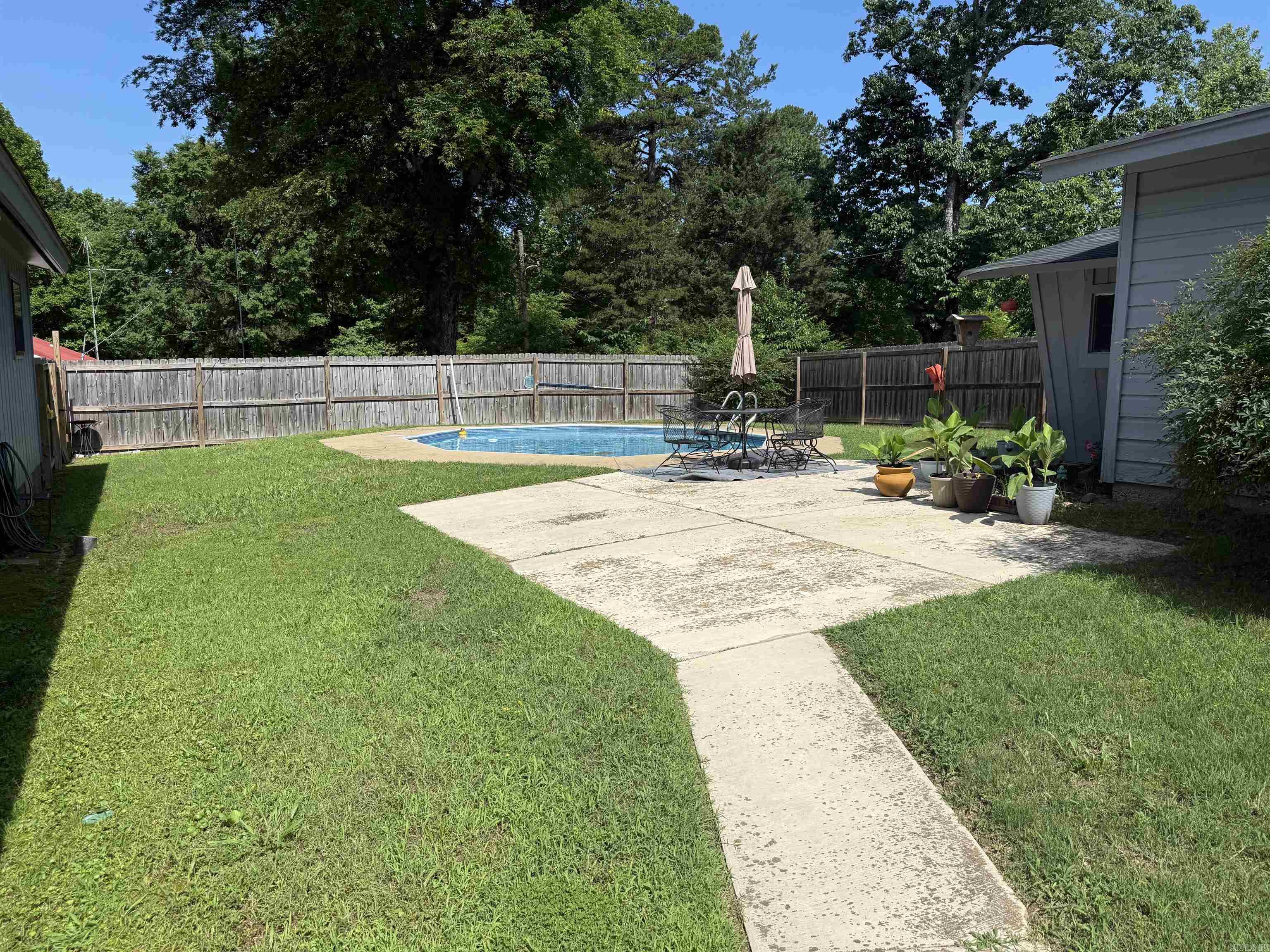 2705  Ranchwood Drive  Benton, AR