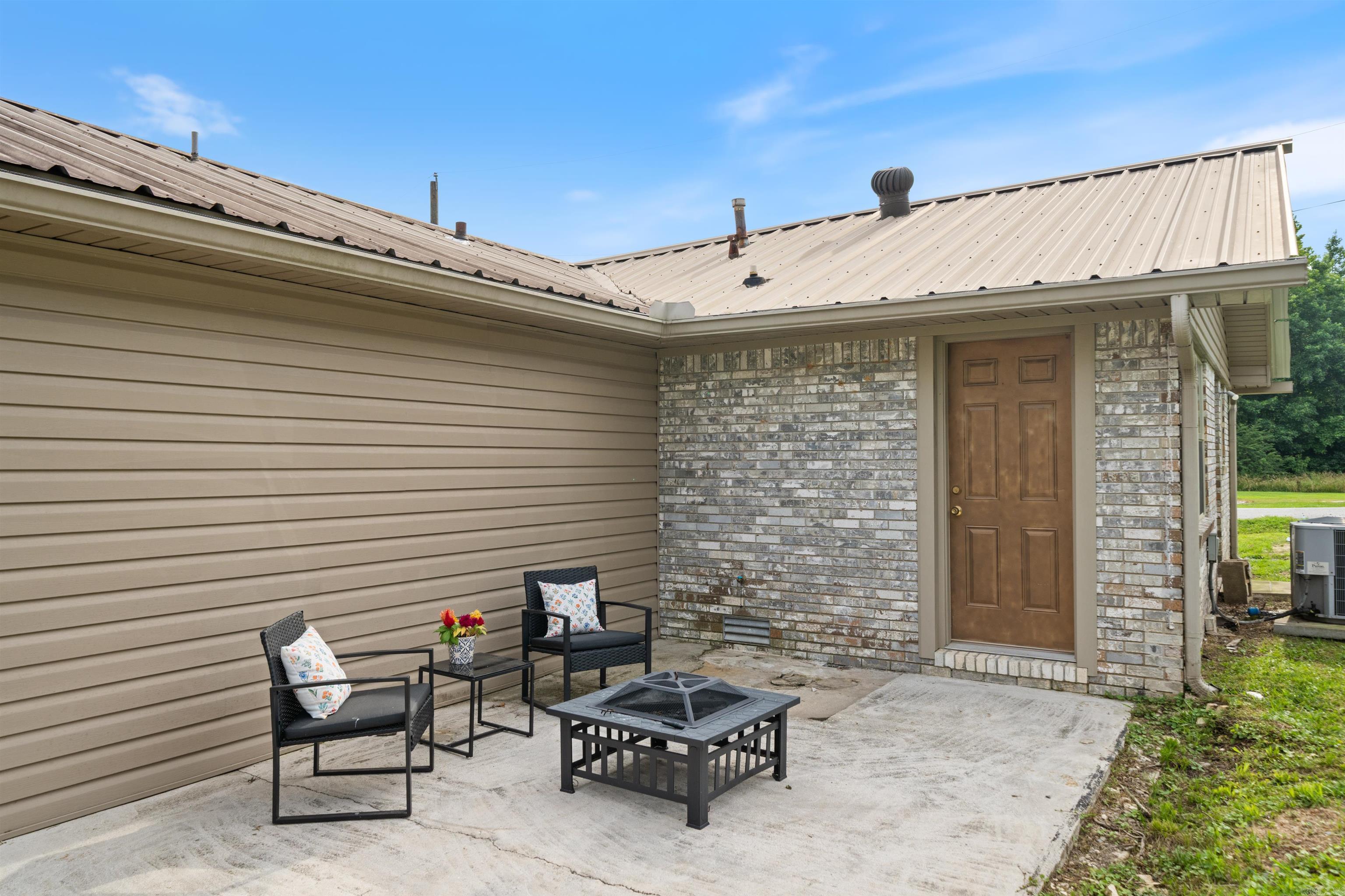 508 W Bell  Sheridan, AR