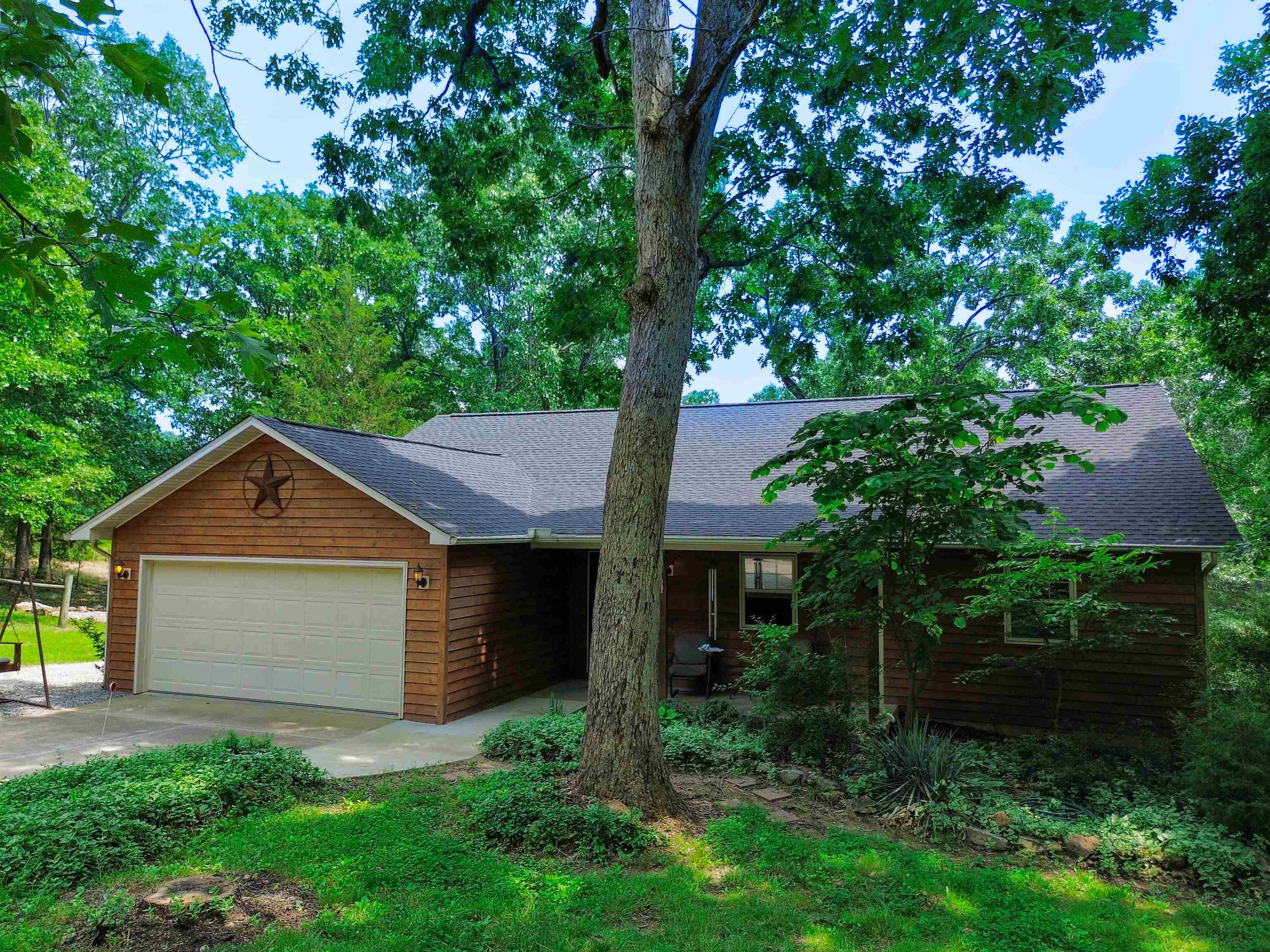 135  County Road 97  Clarkridge, AR