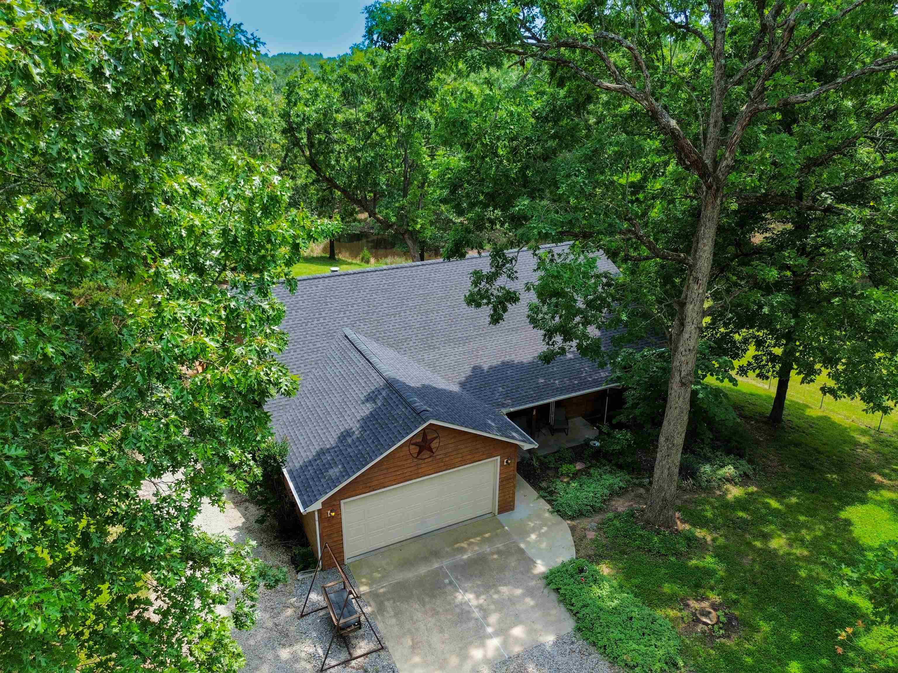 135  County Road 97  Clarkridge, AR