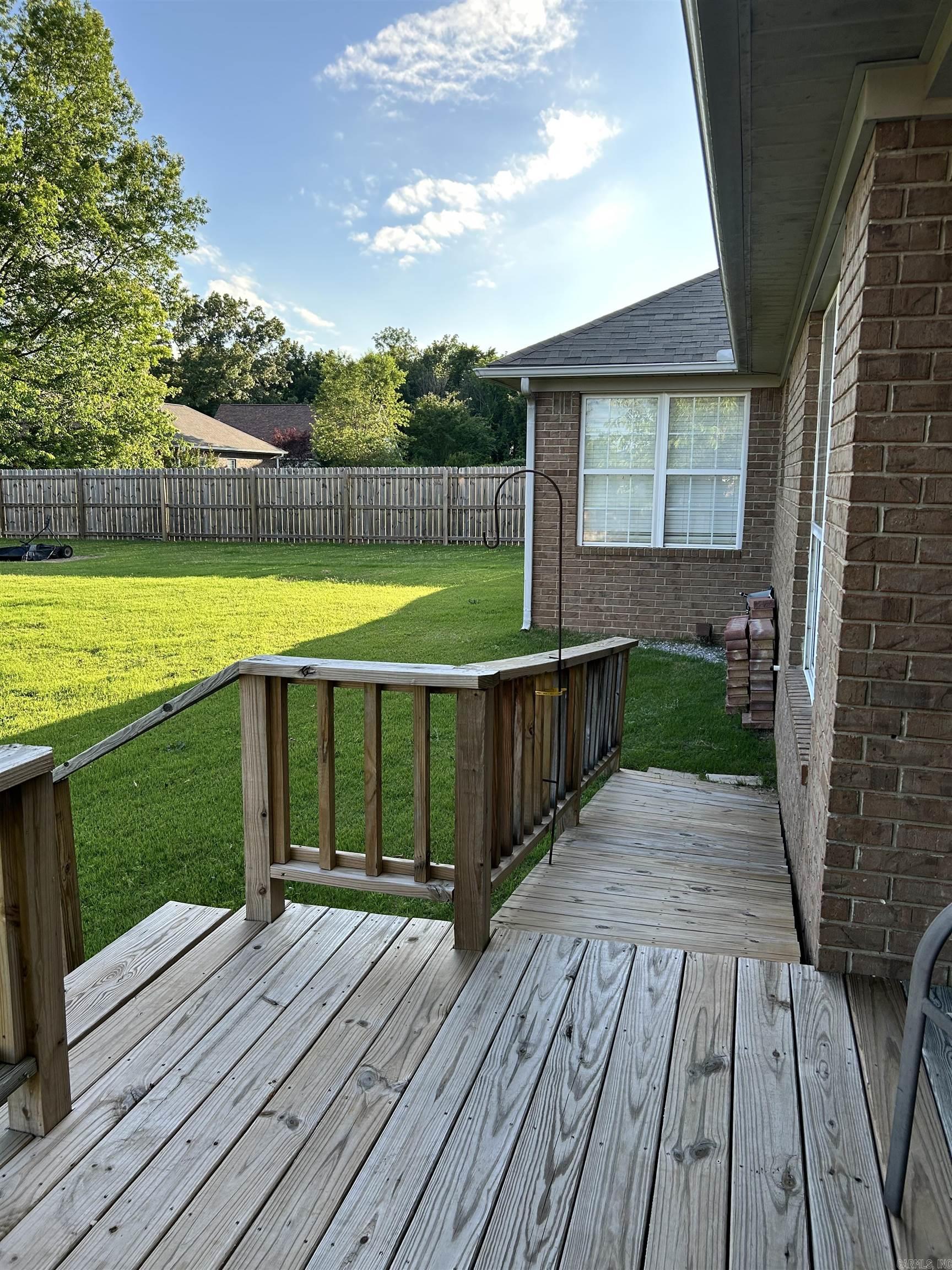 1105  Canrell  Mountain View, AR