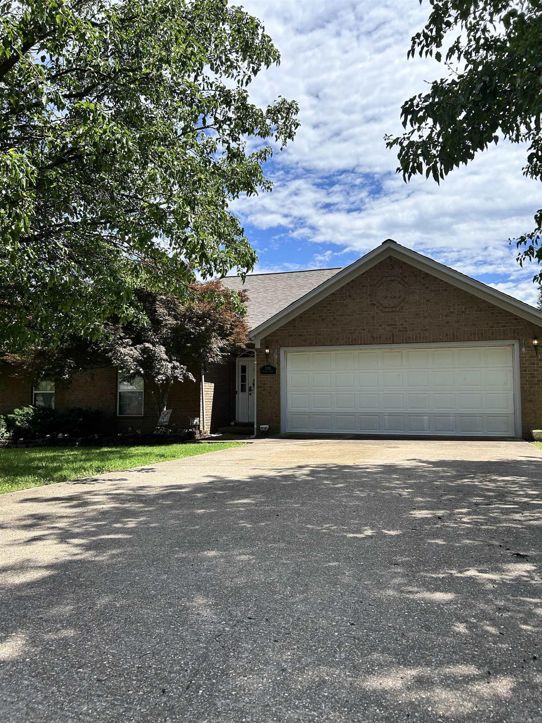 1105  Canrell  Mountain View, AR