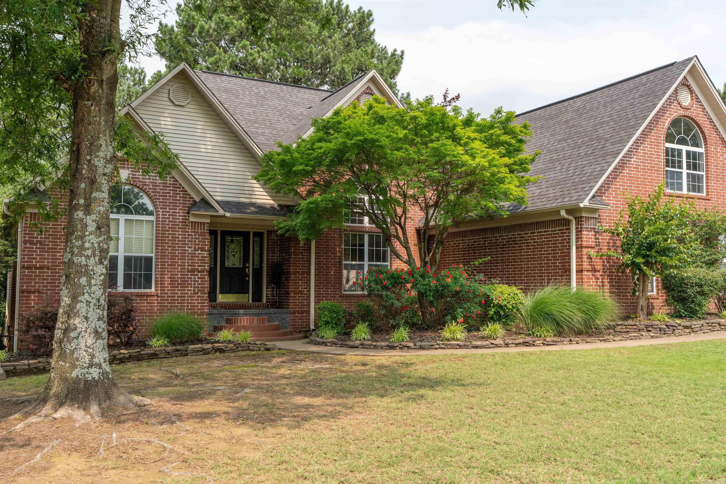 100  Kerryville  Searcy, AR