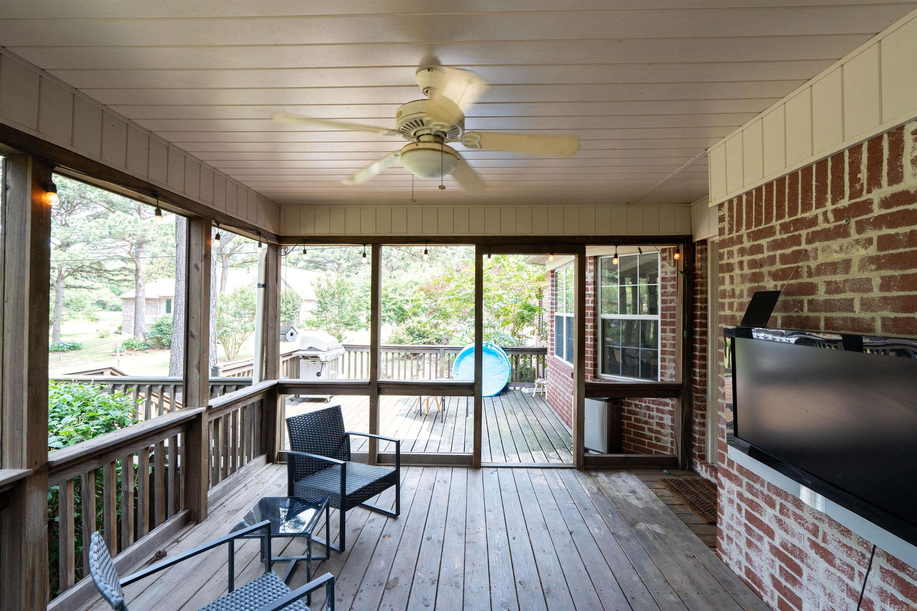 100  Kerryville  Searcy, AR