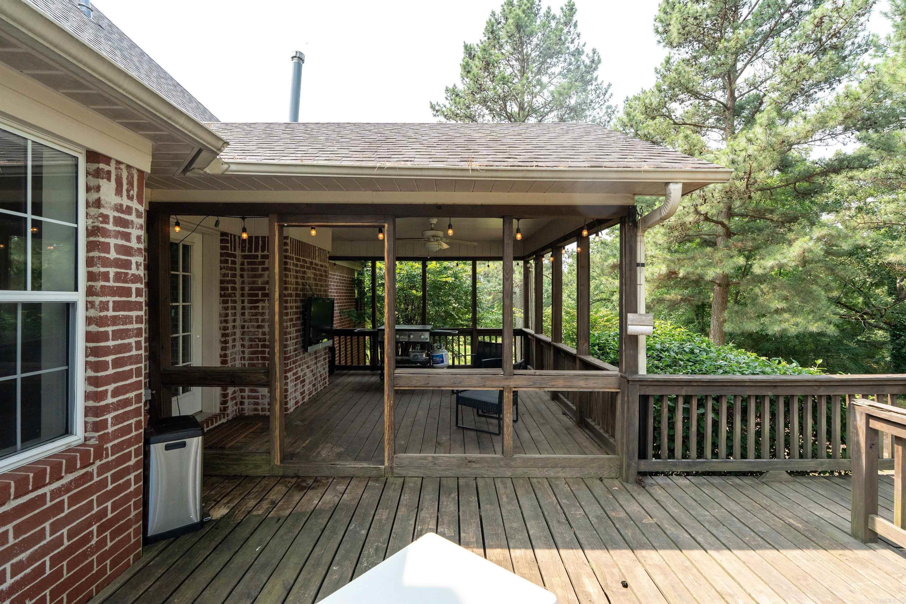 100  Kerryville  Searcy, AR