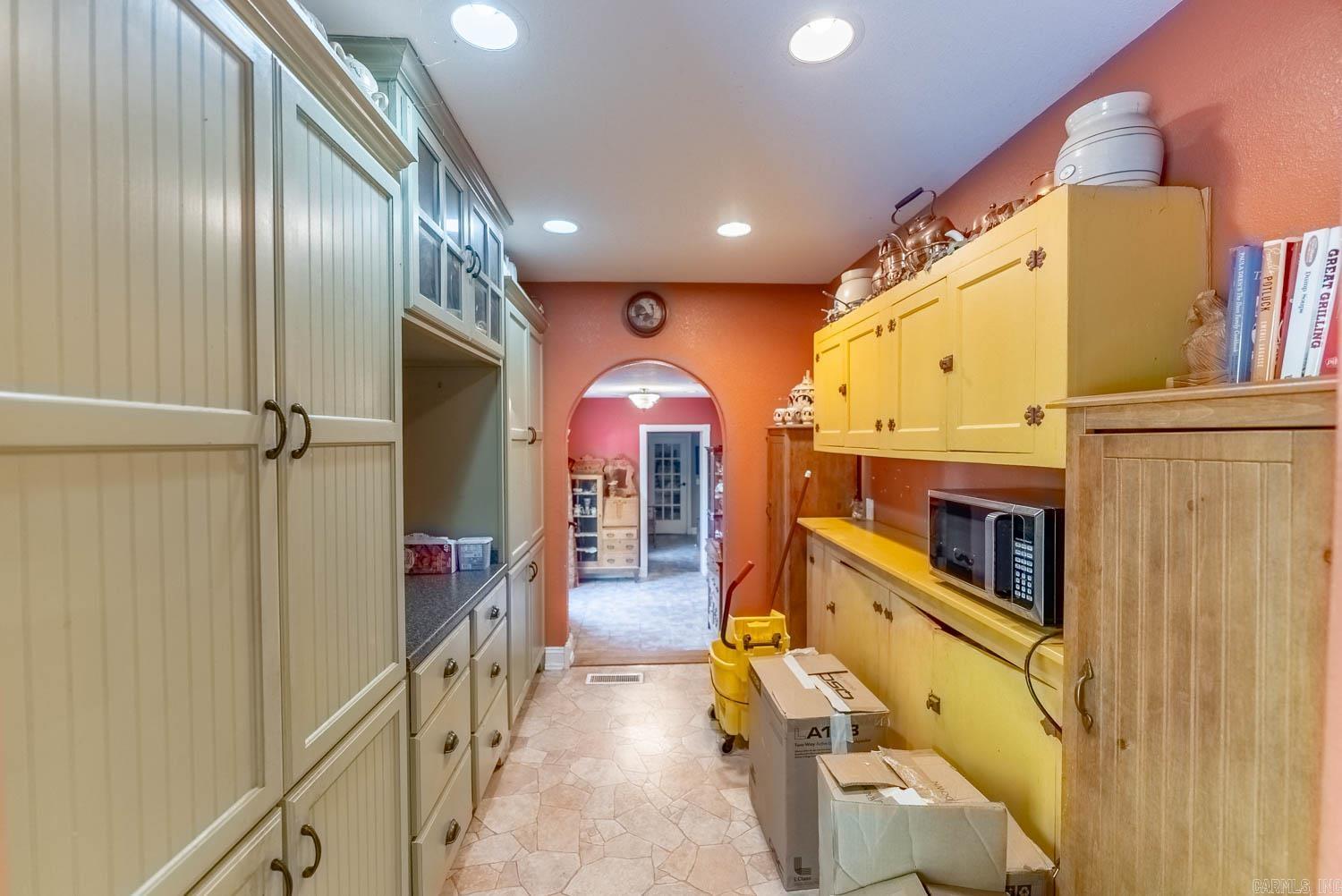 17136  North 9 Highway  Mammoth Spring, AR