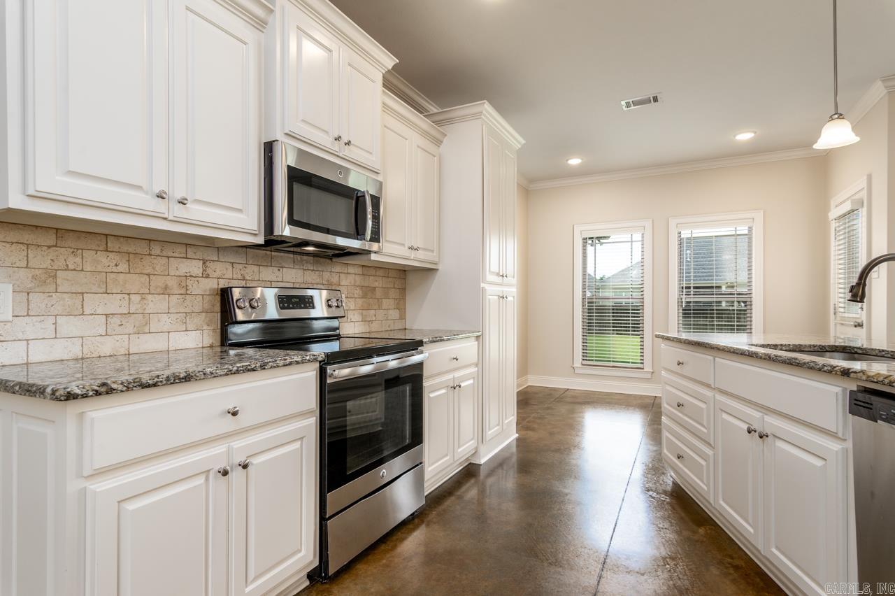 1715  JOSH  Conway, AR