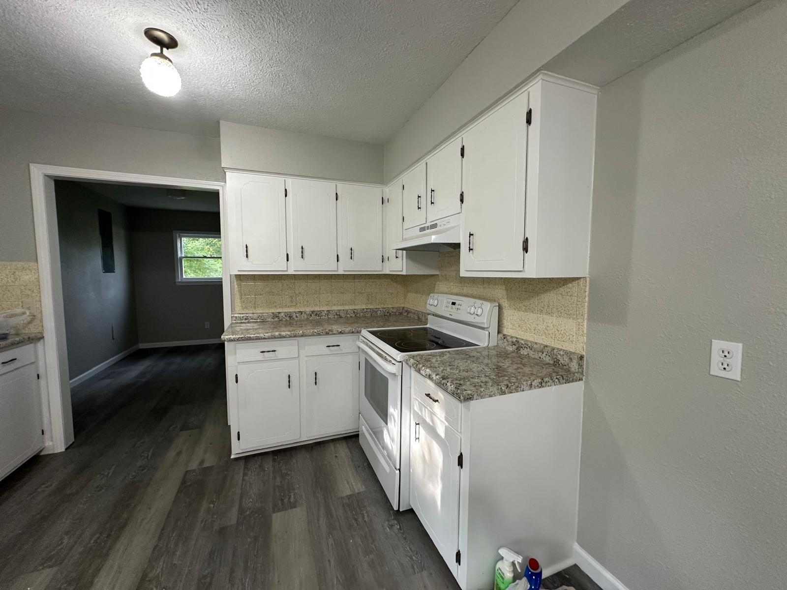154  MC 7059  Flippin, AR