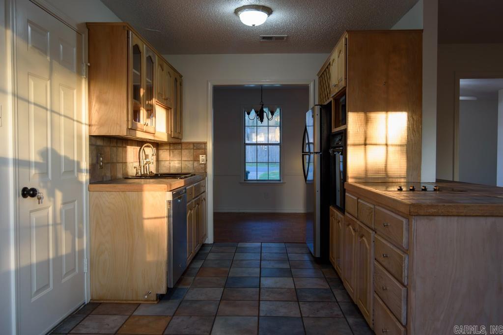 108 Mayfair Cv  Sherwood, AR