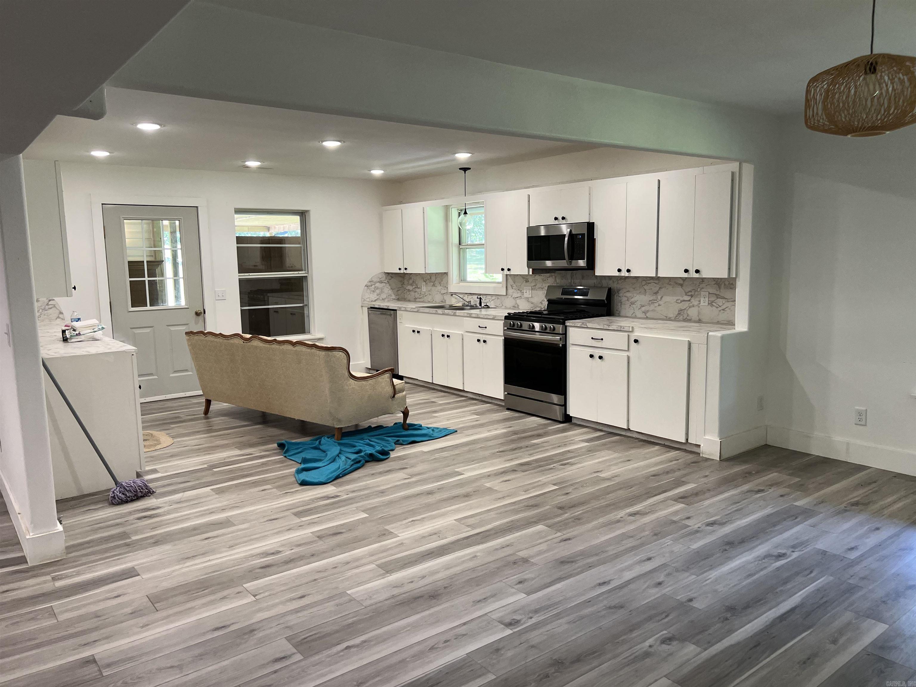 139  Eagle Circle  Mountain View, AR