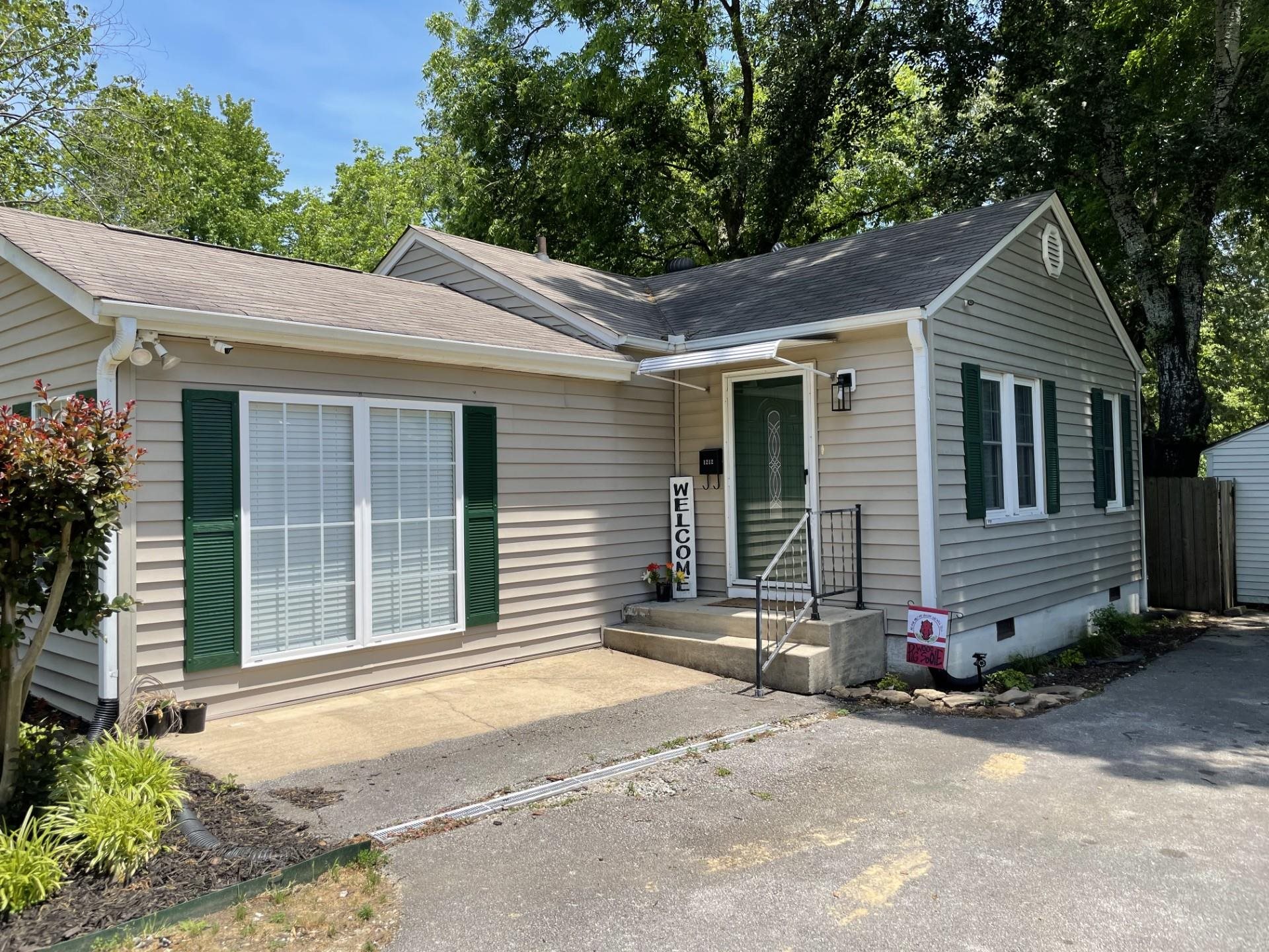 1212  Kitchen  Jonesboro, AR