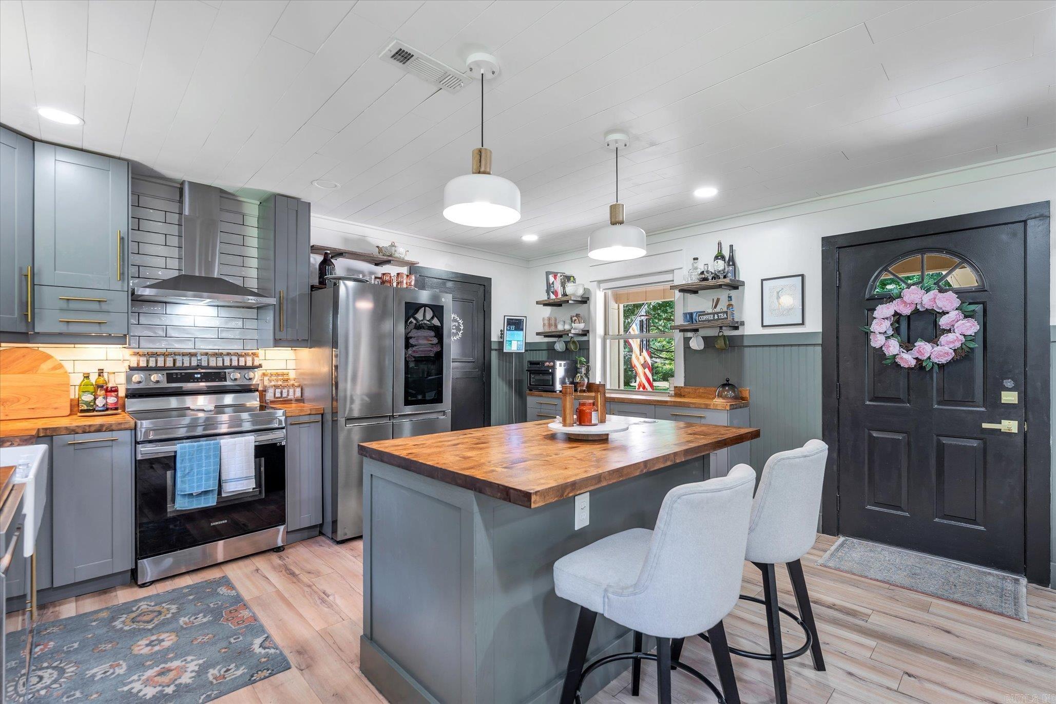 909  Tipton Place  Mountain Home, AR