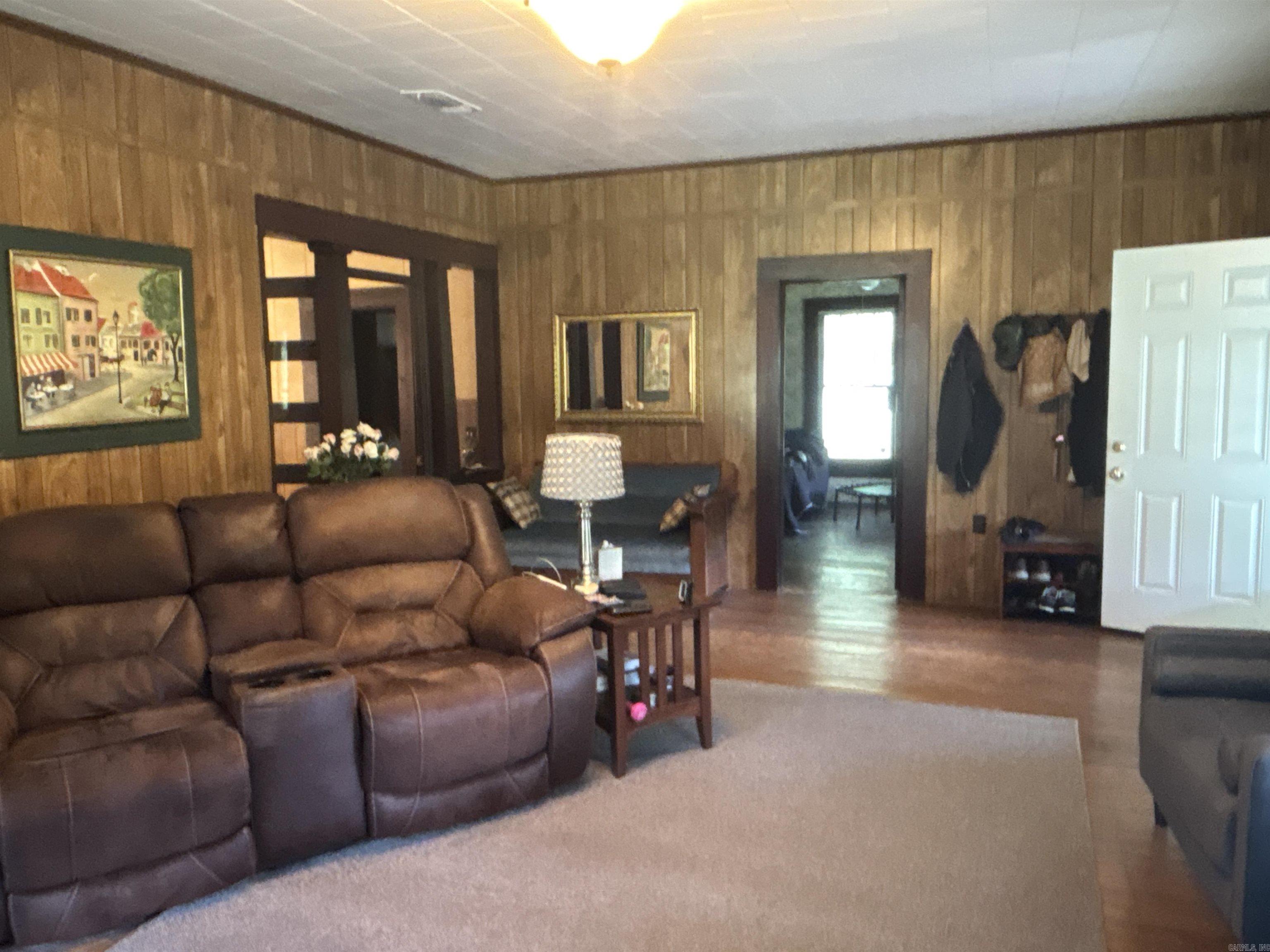 4976  Nevada 36  Rosston, AR