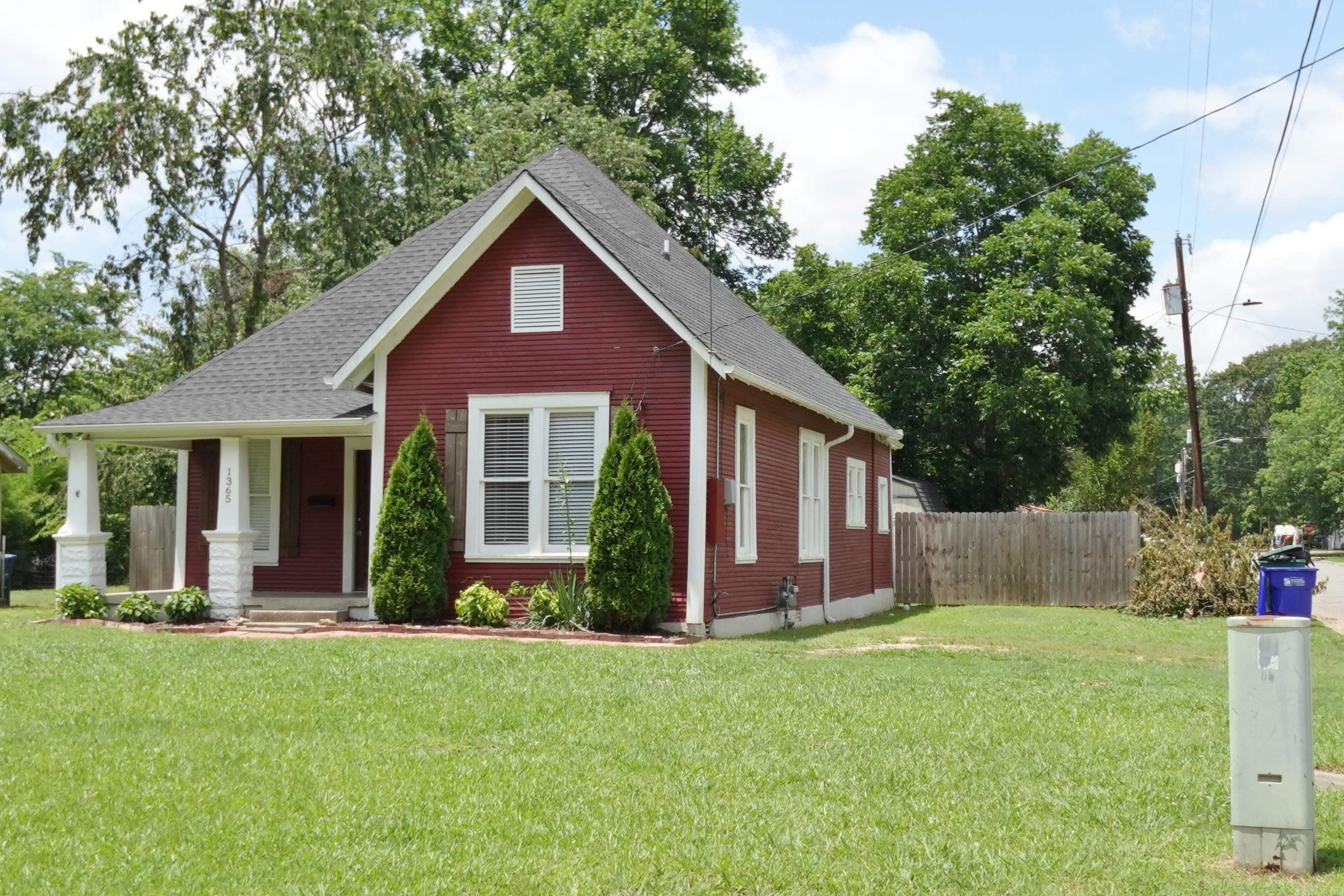 1365  Mitchell St.  Conway, AR