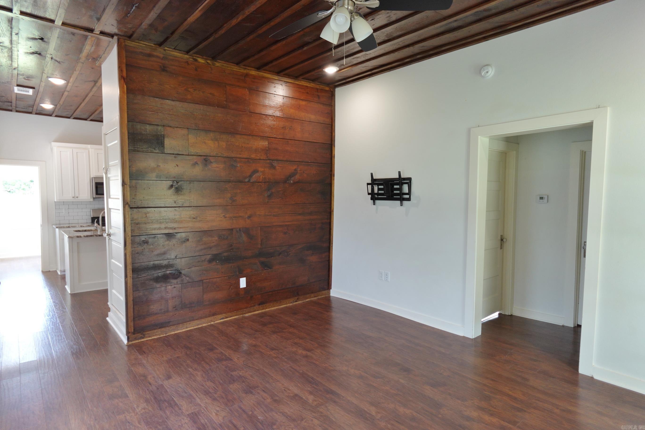 1365  Mitchell St.  Conway, AR