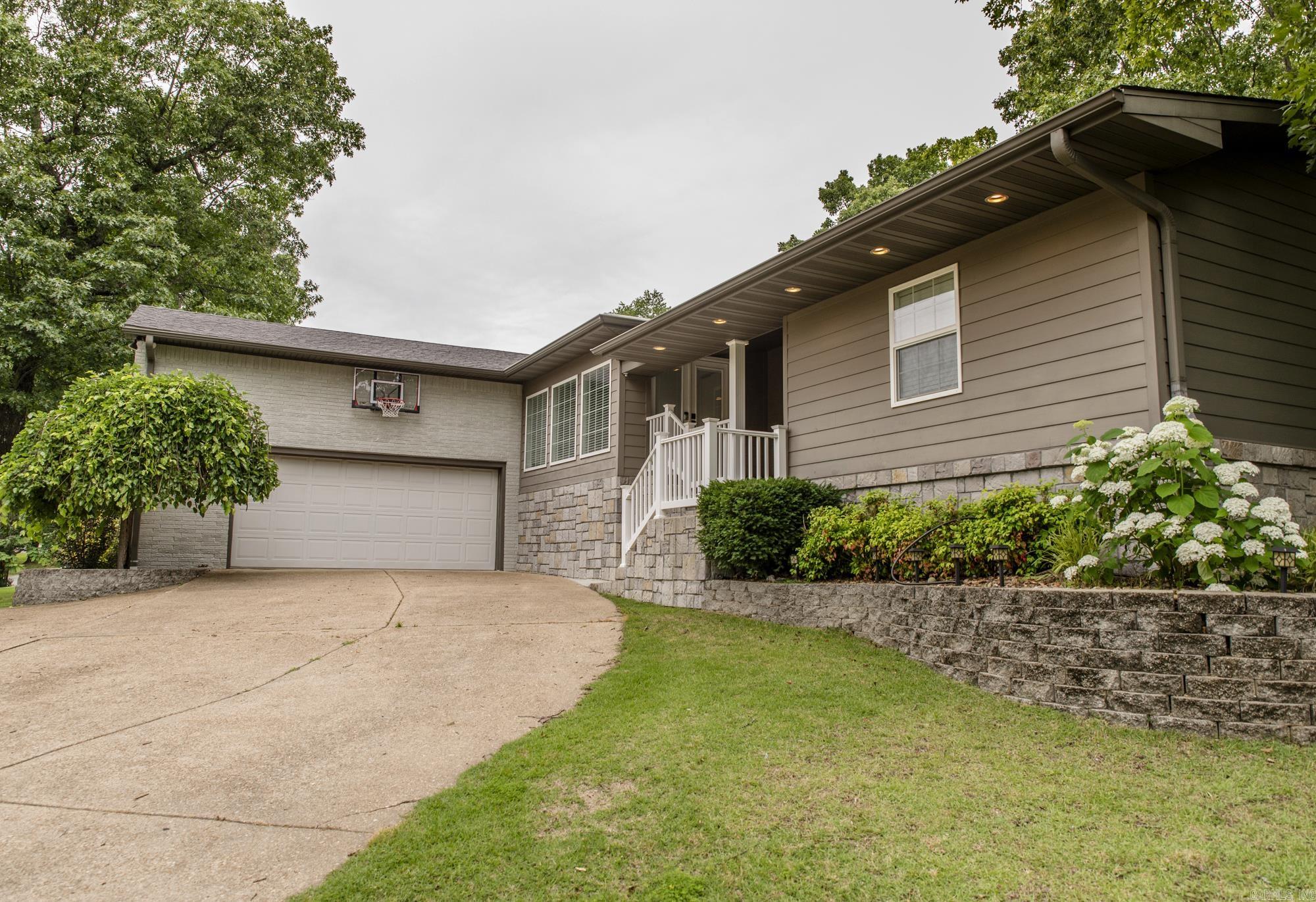 1741  Fairway Drive  Mountain Home, AR