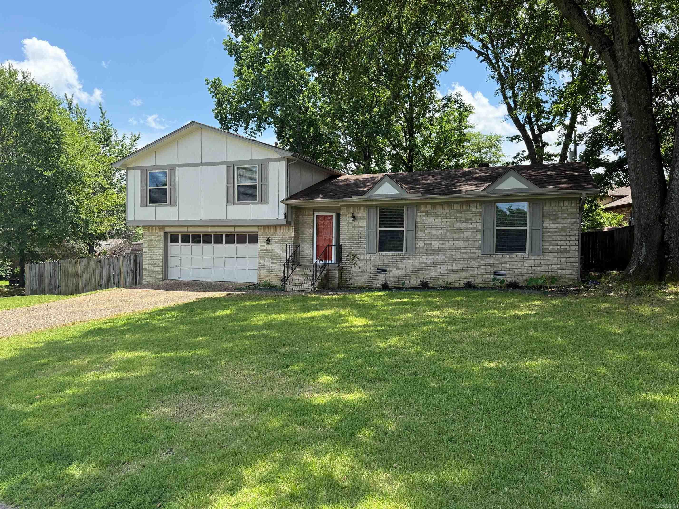 1203  Koehler  Sherwood, AR